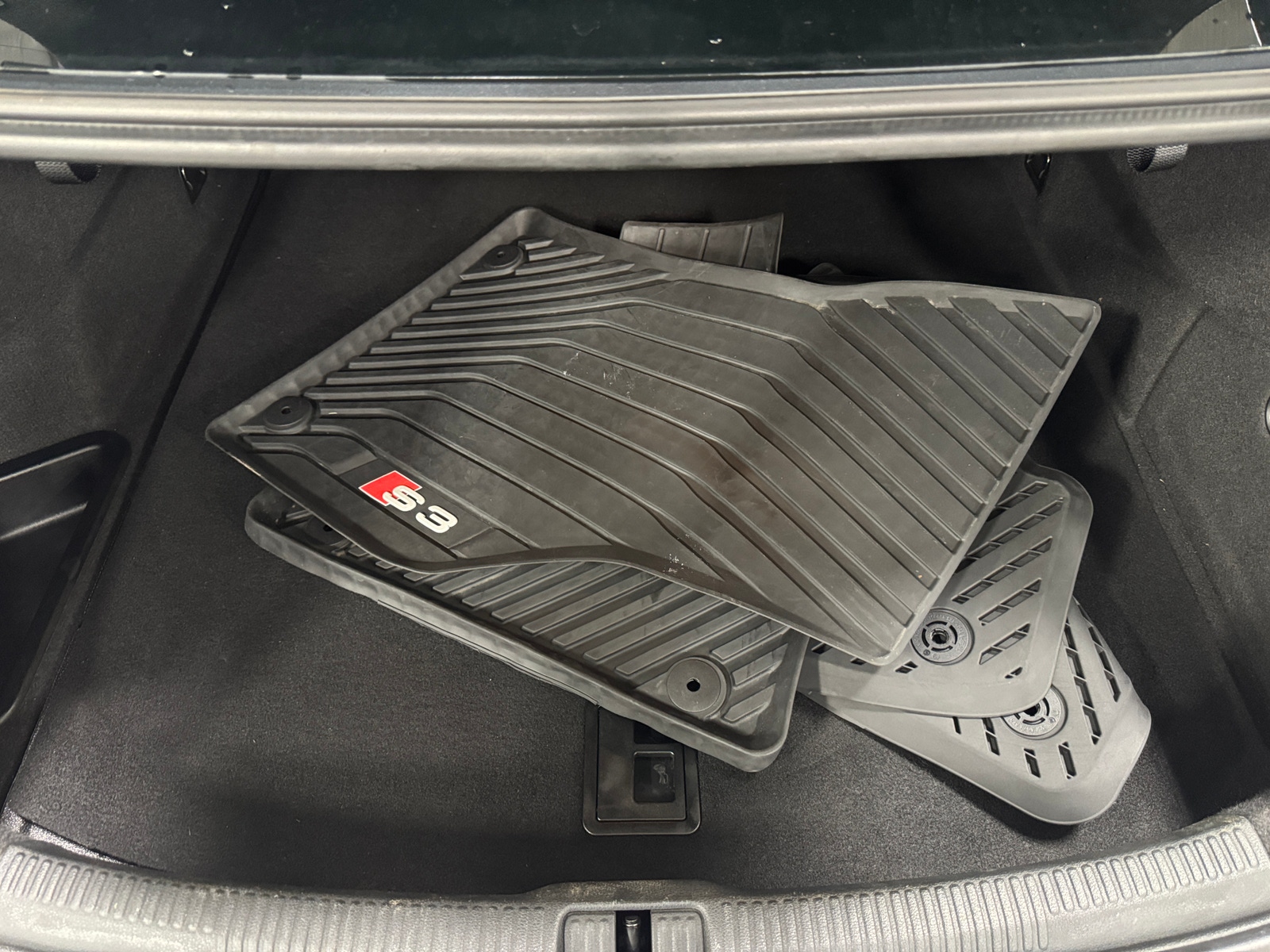 Thumbnail: 2016 Audi S3 - 6