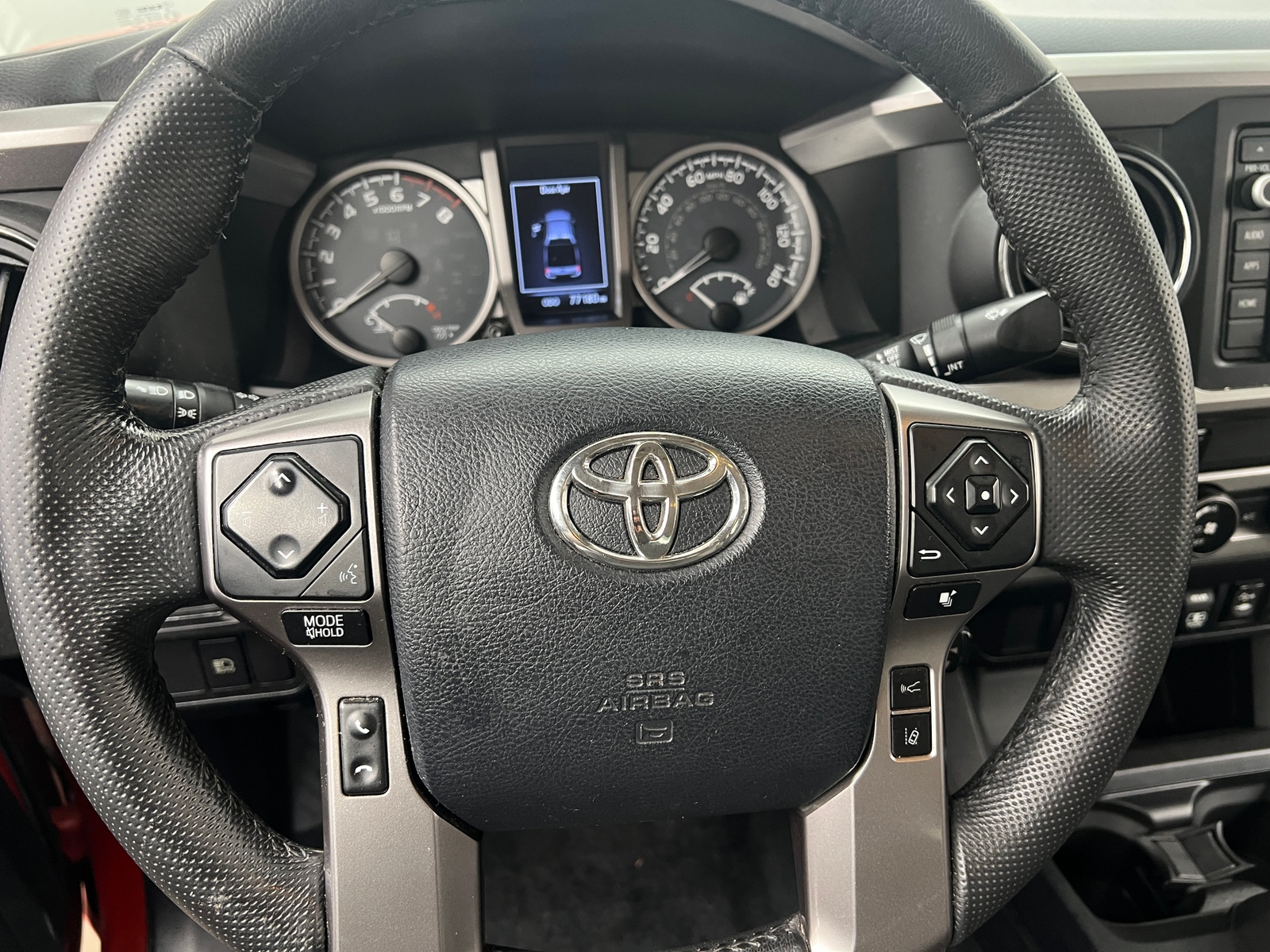 Thumbnail: 2018 Toyota Tacoma - 5