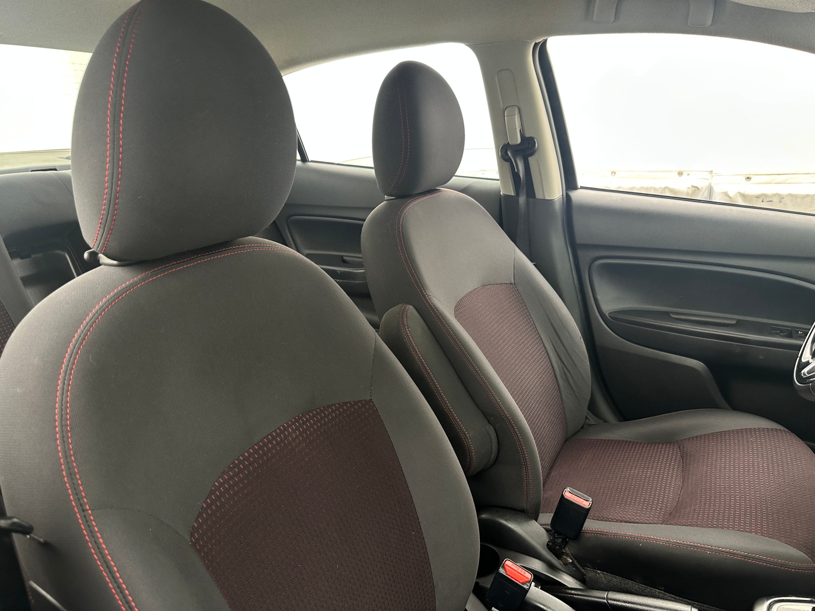 Thumbnail: 2020 Mitsubishi Mirage G4 - 2