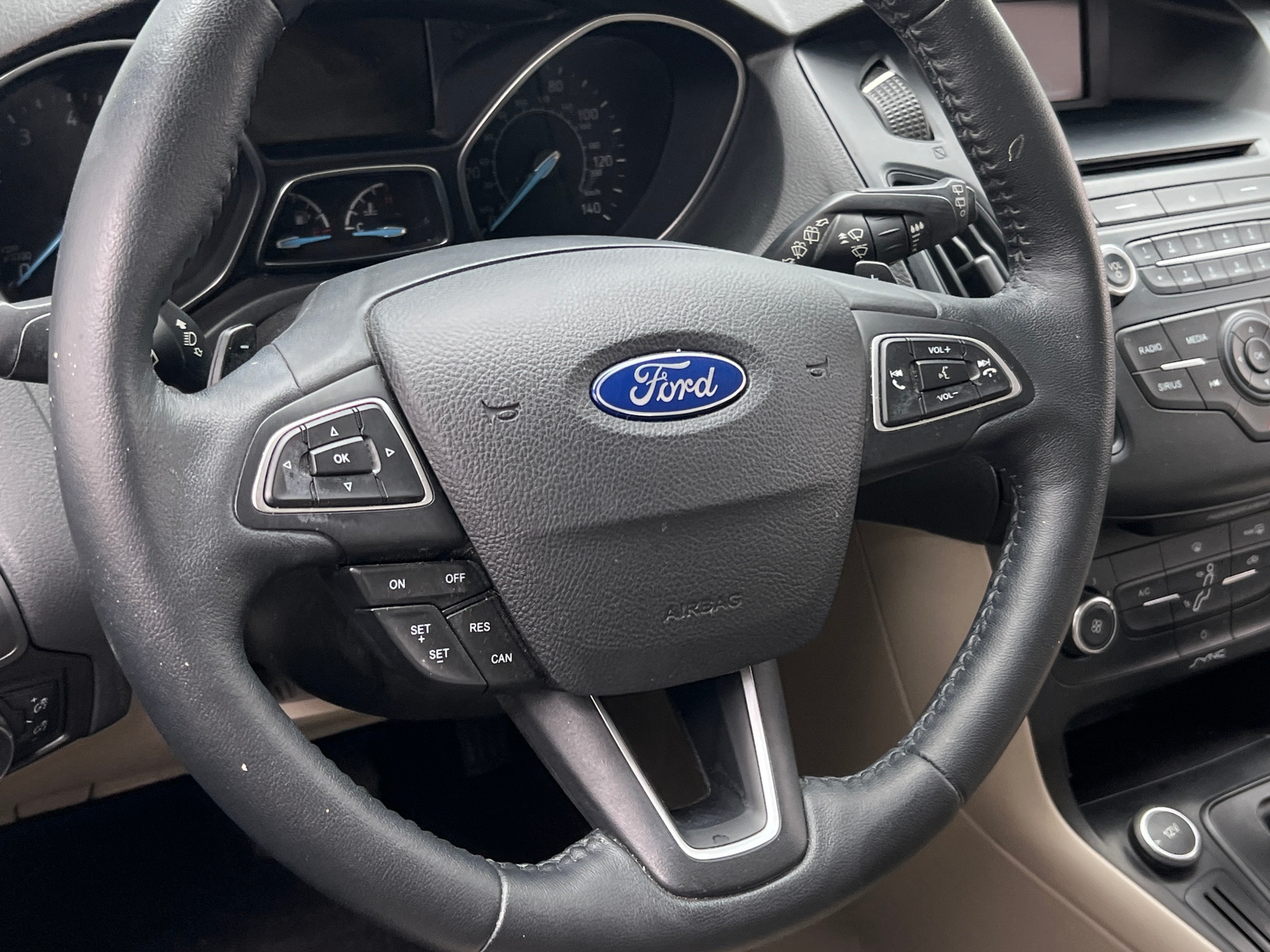 Thumbnail: 2016 Ford Focus - 5