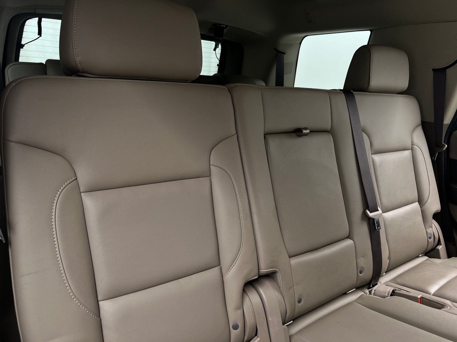 Thumbnail: 2017 Chevrolet Tahoe - 5