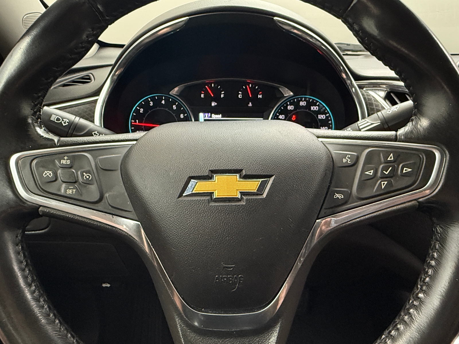 Thumbnail: 2018 Chevrolet Malibu - 5