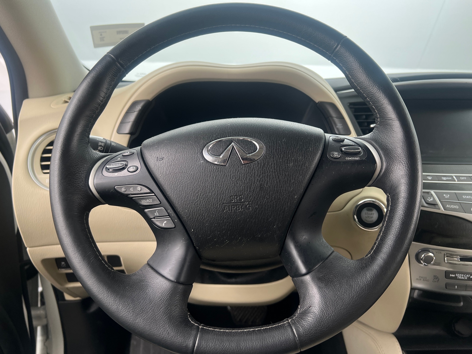 Thumbnail: 2018 INFINITI QX60 - 4
