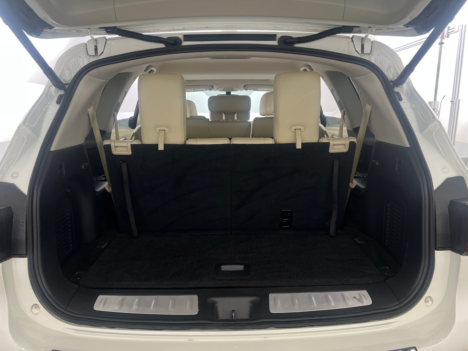 Thumbnail: 2018 INFINITI QX60 - 6