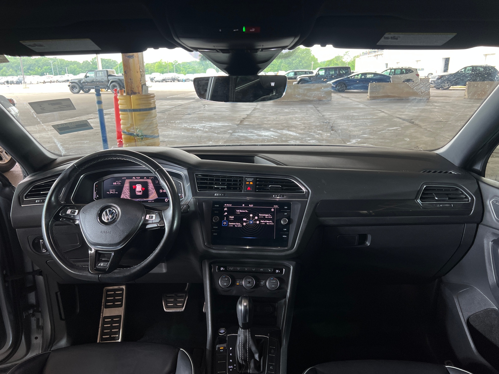 Thumbnail: 2021 Volkswagen Tiguan - 3