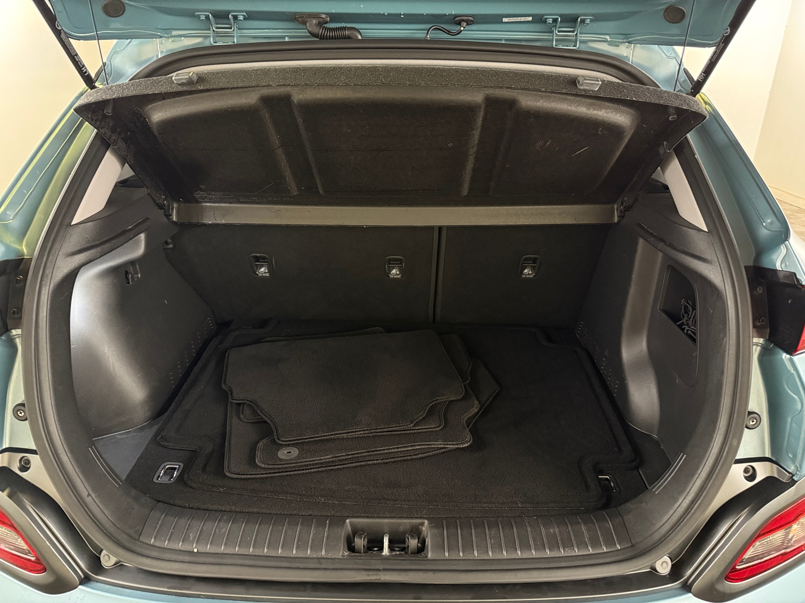 Thumbnail: 2019 Hyundai Kona - 6