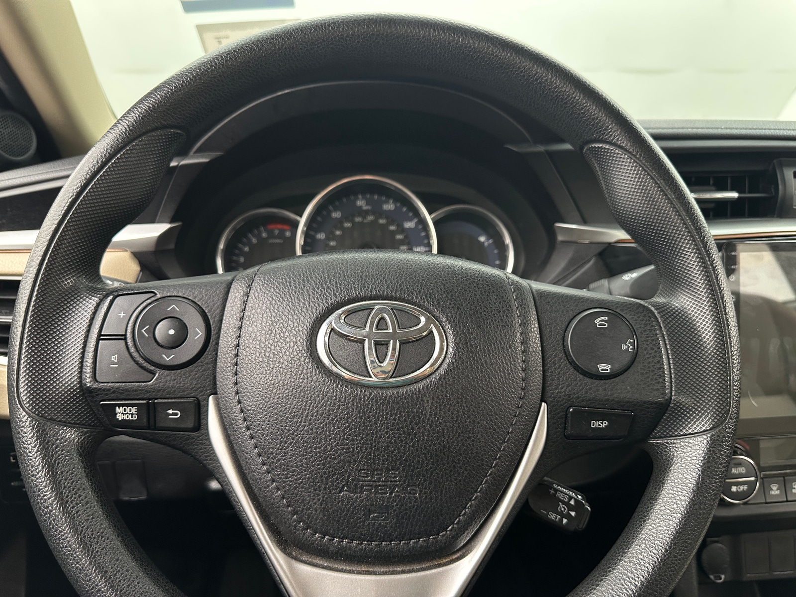 Thumbnail: 2015 Toyota Corolla - 5