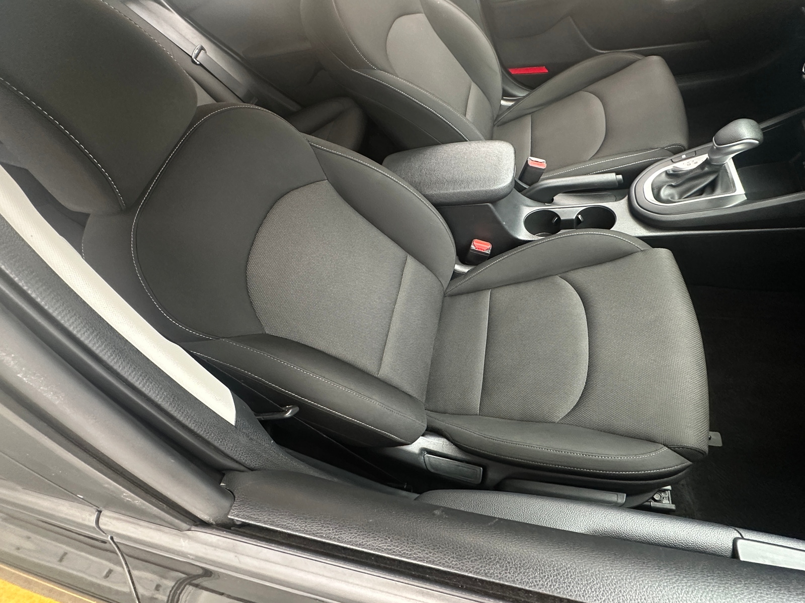 Thumbnail: 2023 Kia Forte - 2
