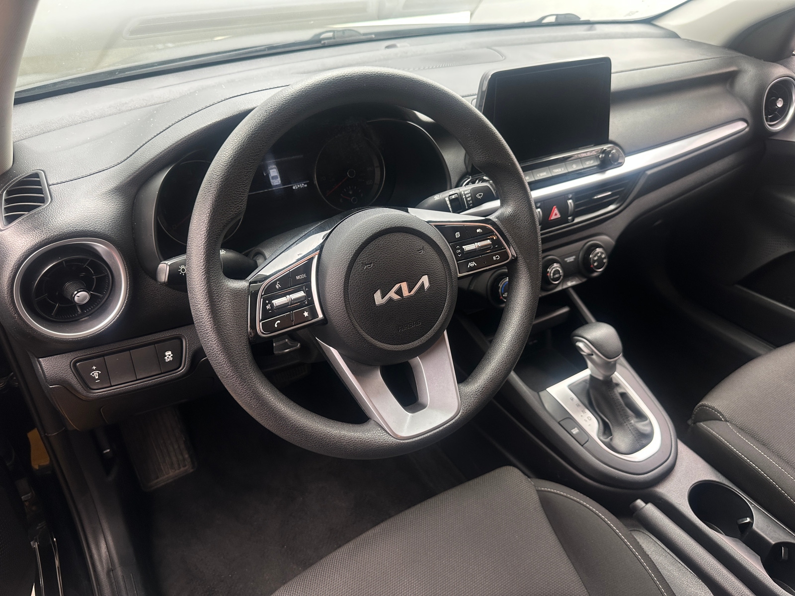 Thumbnail: 2023 Kia Forte - 3