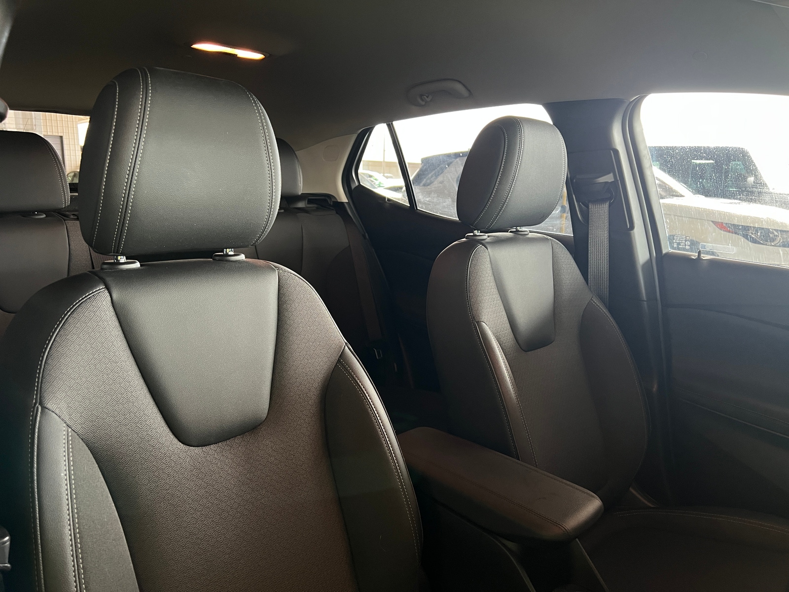 Thumbnail: 2023 Buick Encore GX - 2