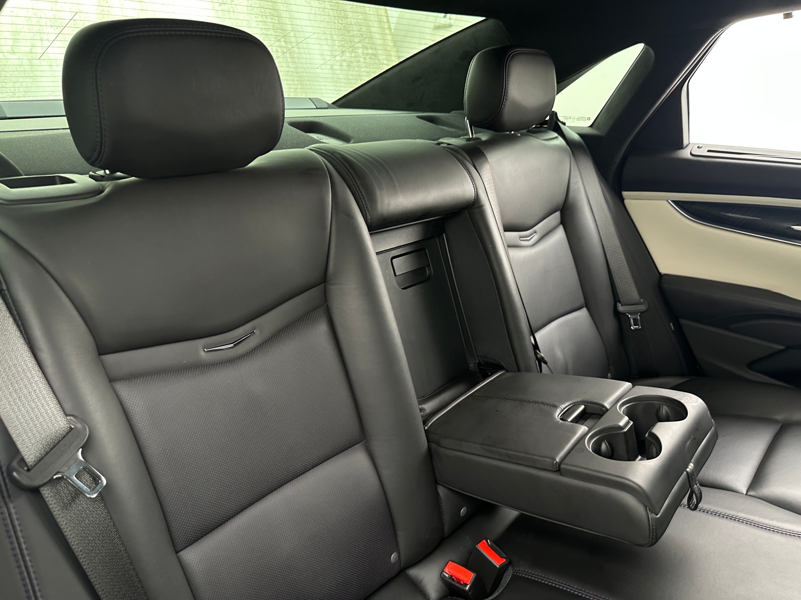 Thumbnail: 2013 Cadillac XTS - 5