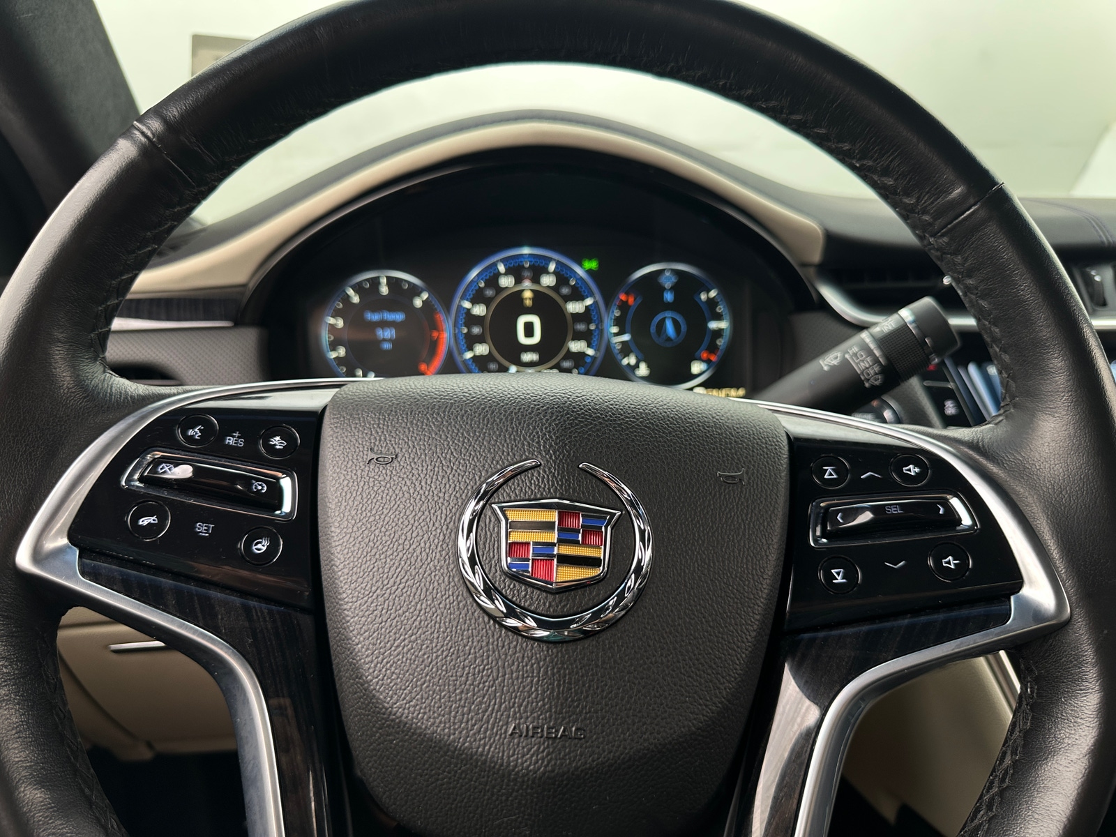 Thumbnail: 2013 Cadillac XTS - 4