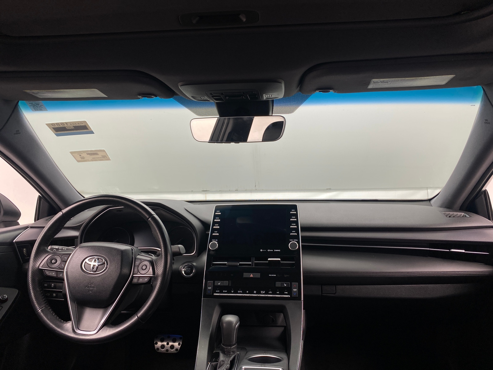 Thumbnail: 2019 Toyota Avalon - 3