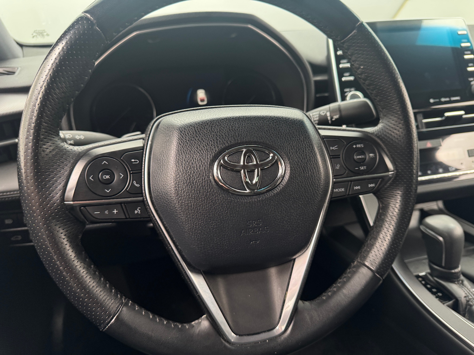 Thumbnail: 2019 Toyota Avalon - 5