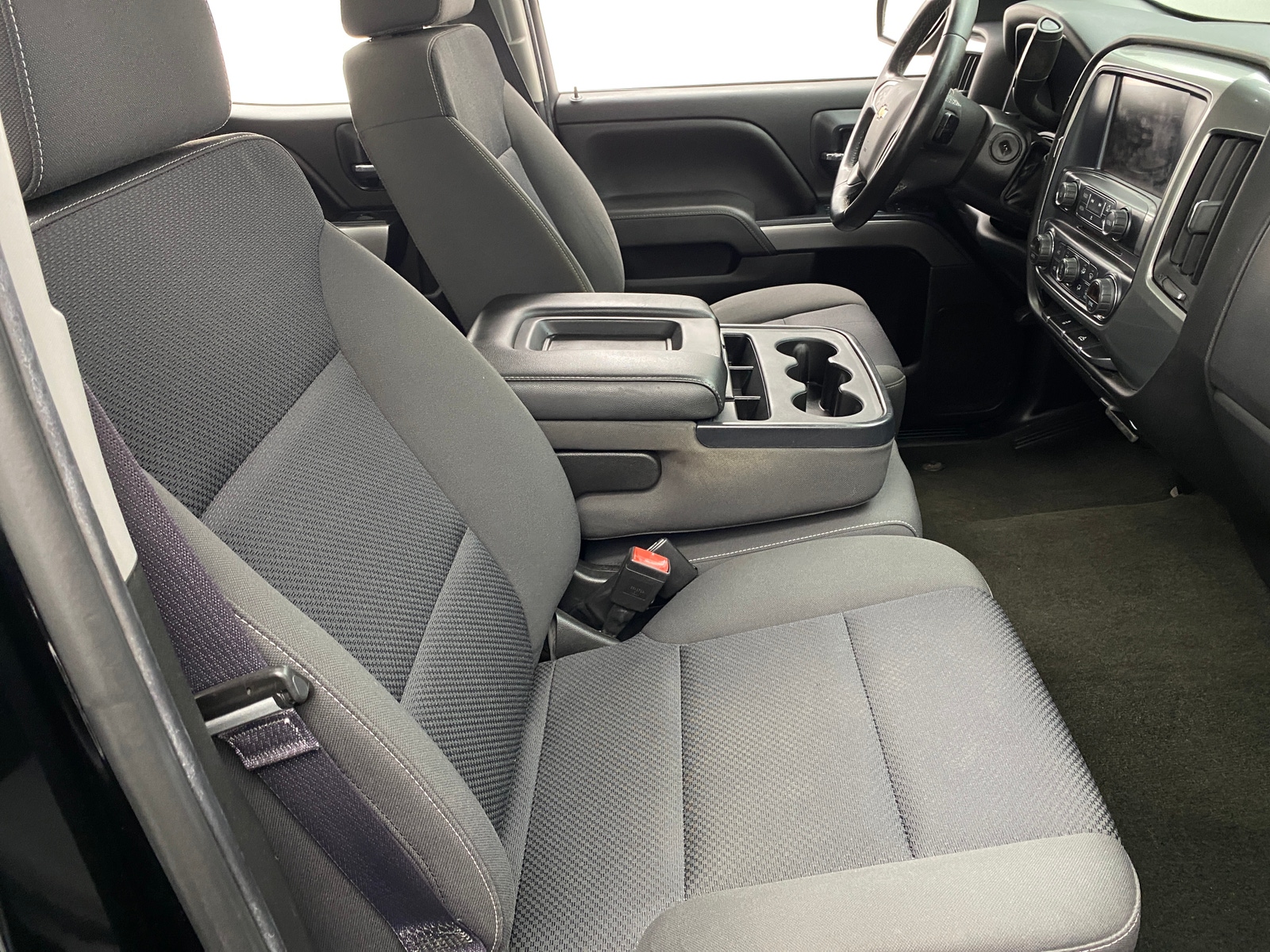 Thumbnail: 2017 Chevrolet Silverado 1500 - 2