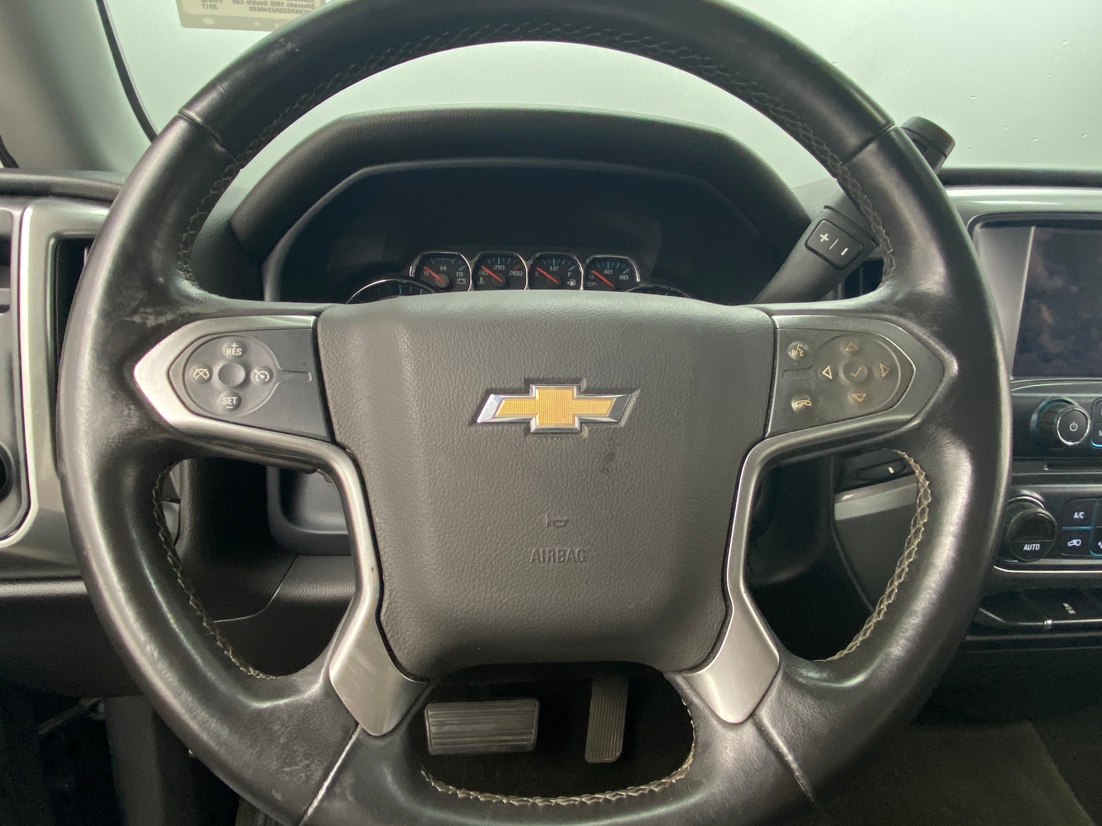 Thumbnail: 2017 Chevrolet Silverado 1500 - 5