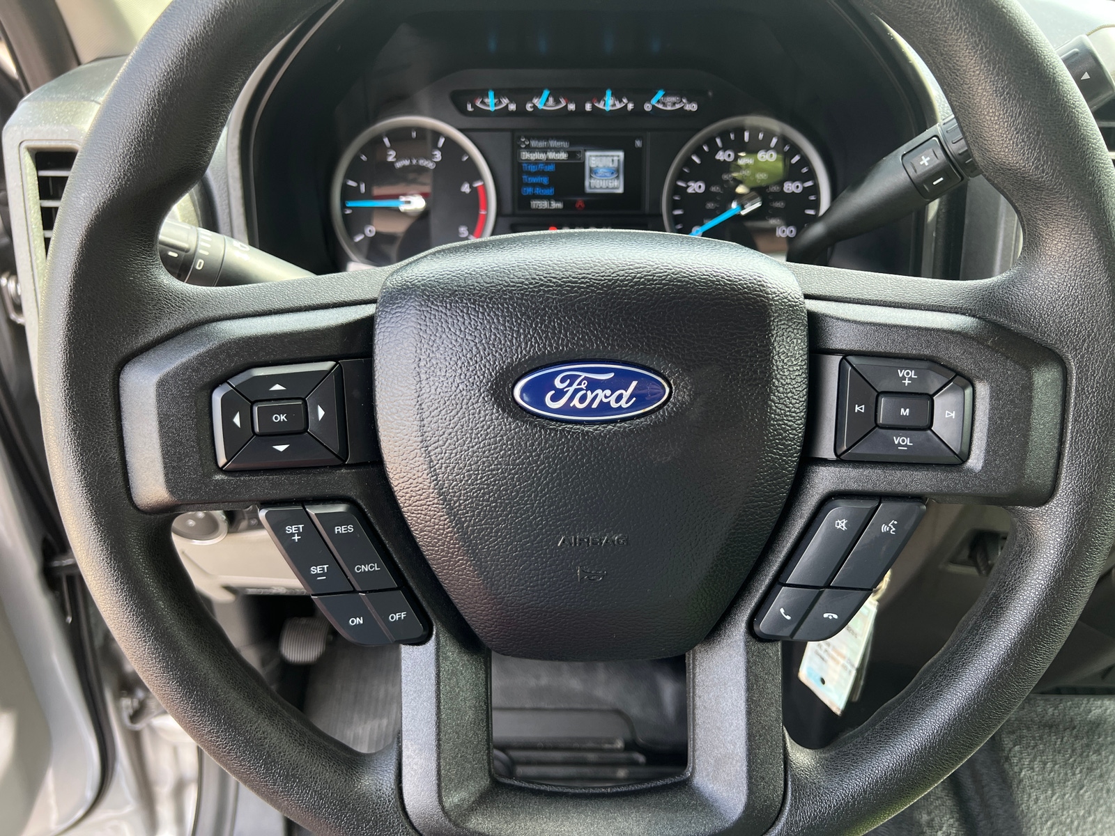 Thumbnail: 2021 Ford Econoline - 5