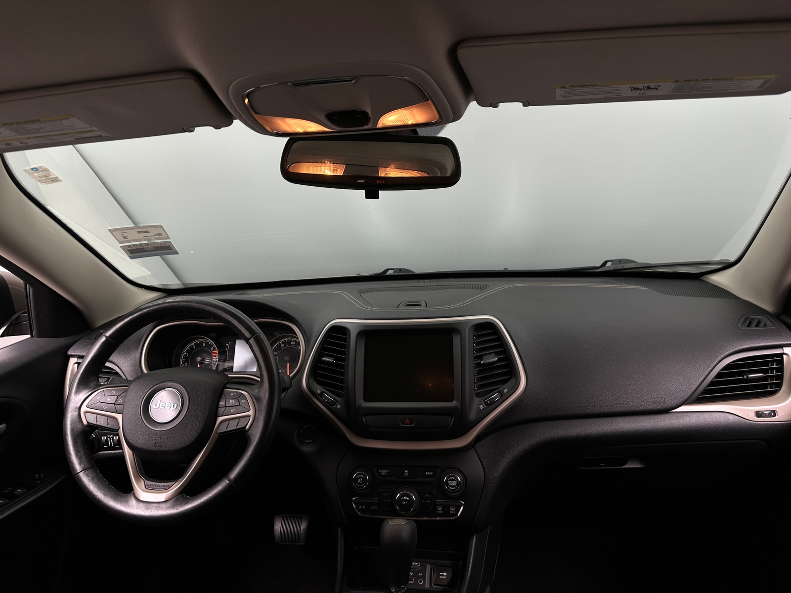 Thumbnail: 2016 Jeep Cherokee - 3