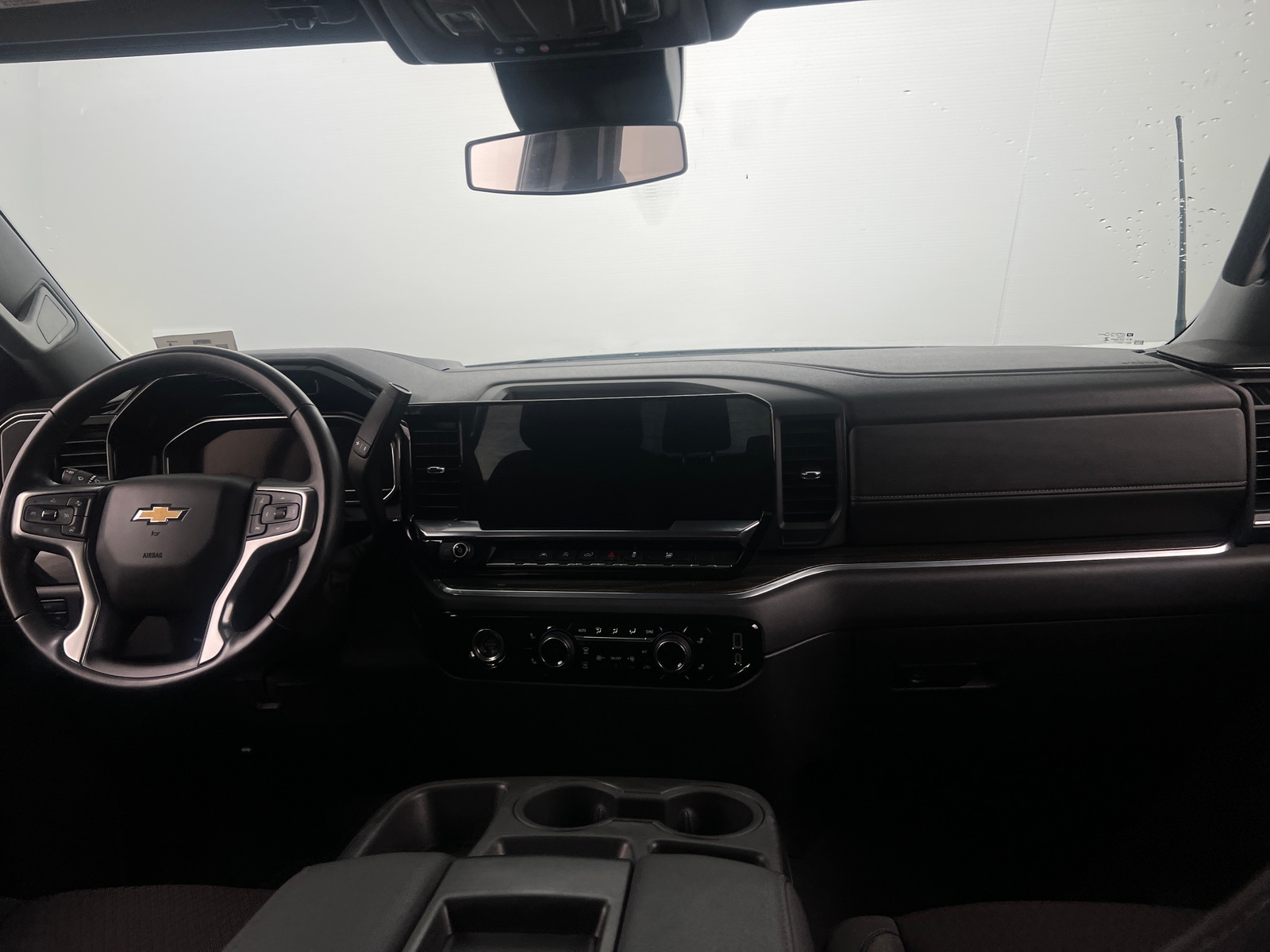 Thumbnail: 2023 Chevrolet Silverado 1500 - 3