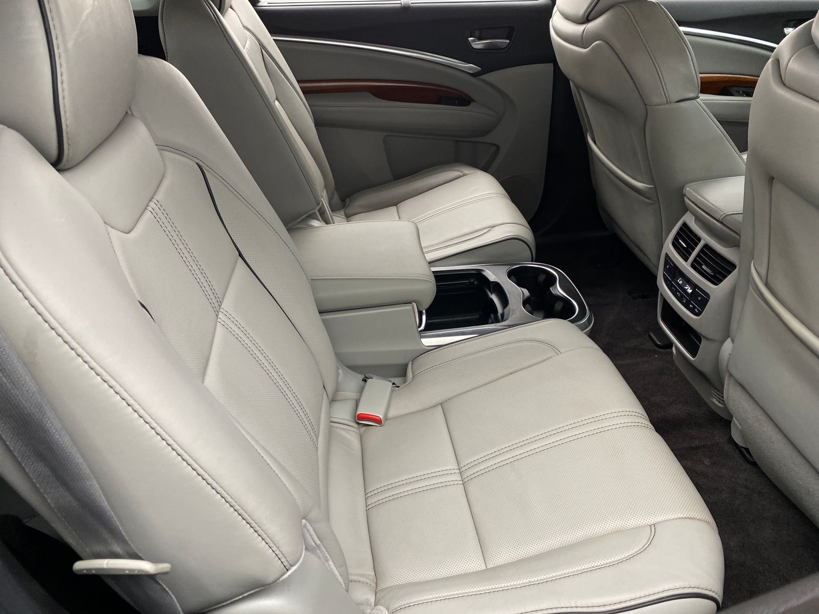Thumbnail: 2017 Acura MDX - 5
