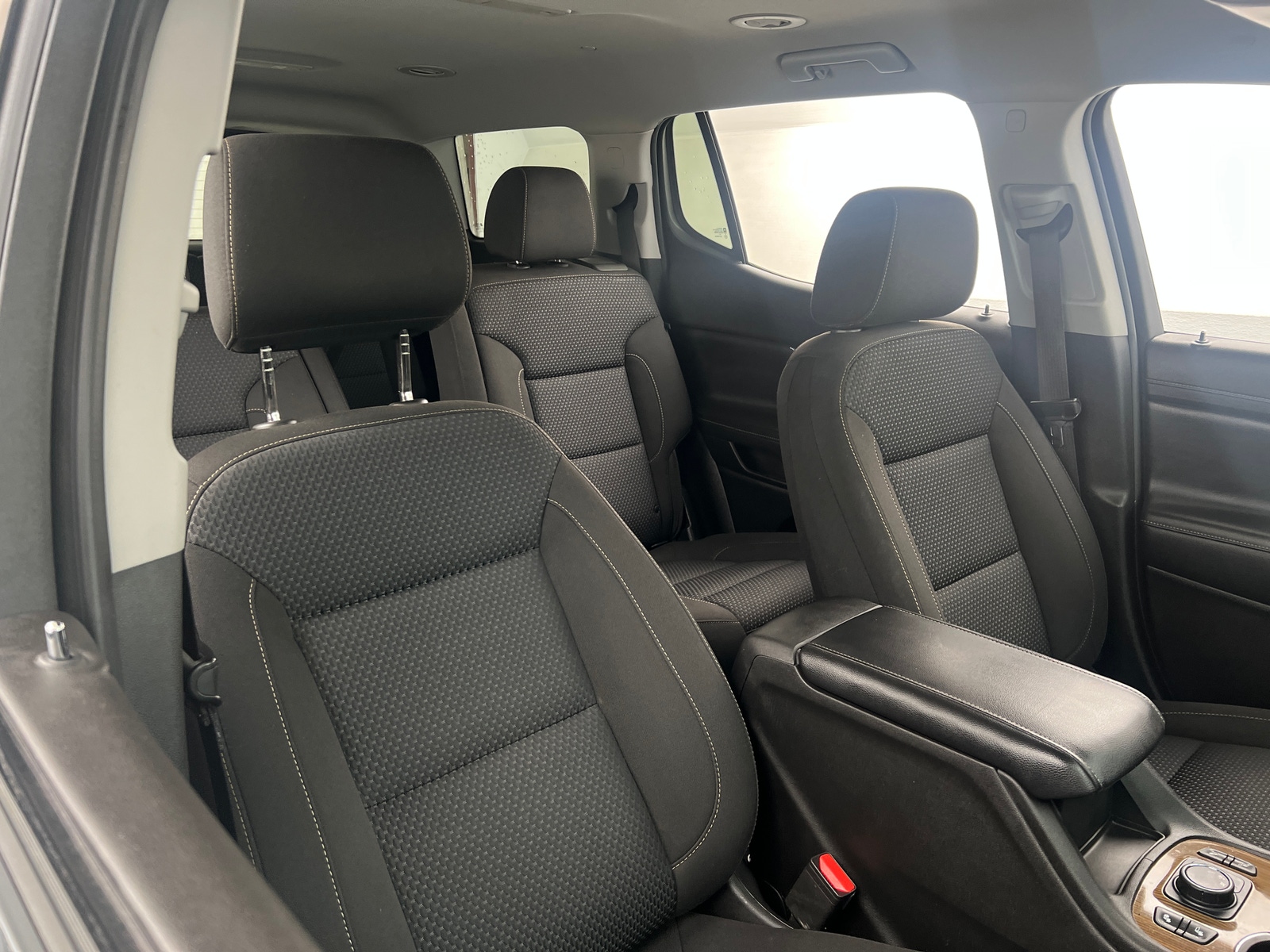 Thumbnail: 2022 GMC Acadia - 2