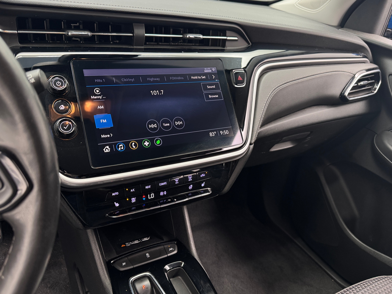 Thumbnail: 2022 Chevrolet Bolt EUV - 4