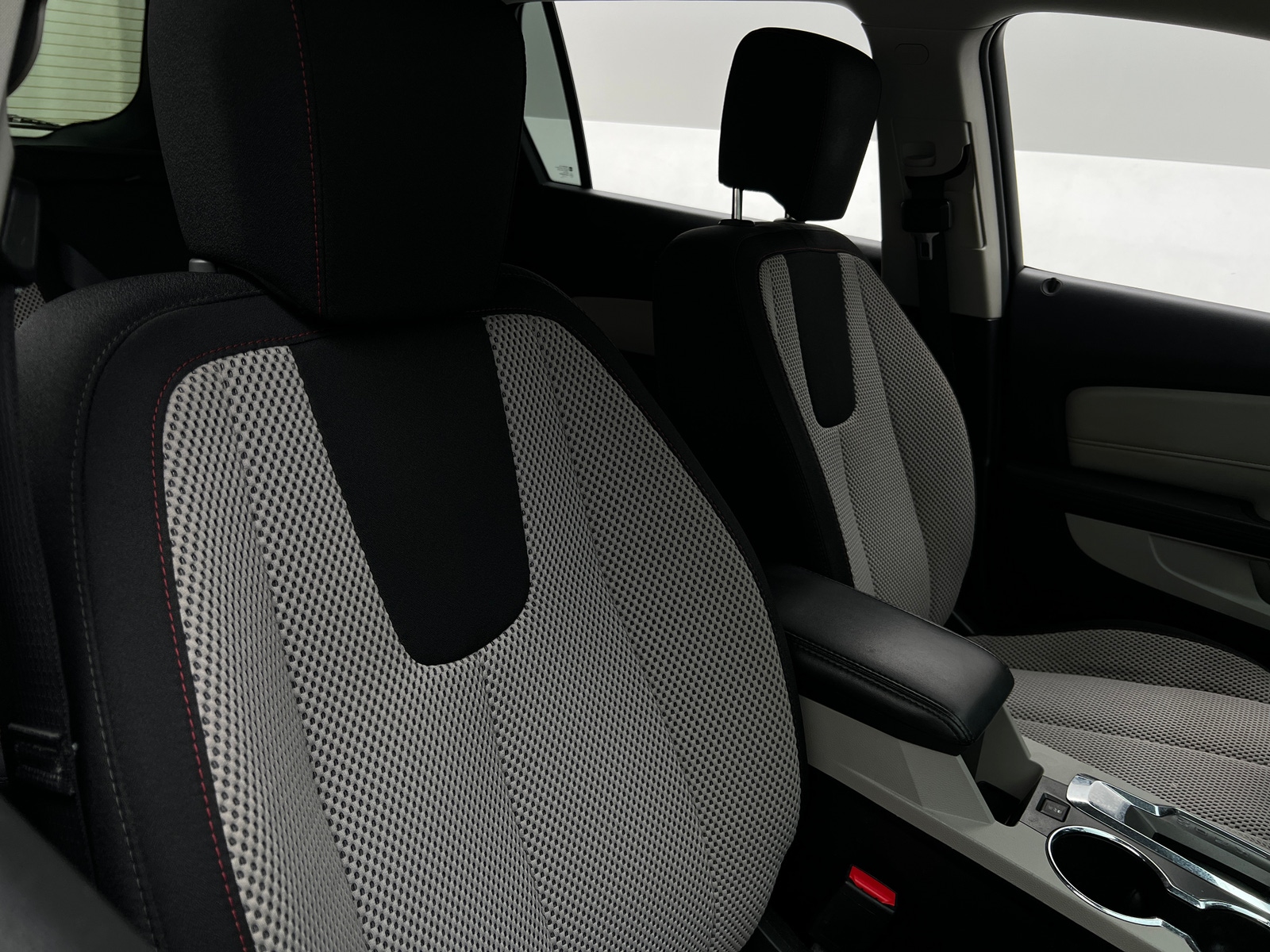 Thumbnail: 2016 GMC Terrain - 2