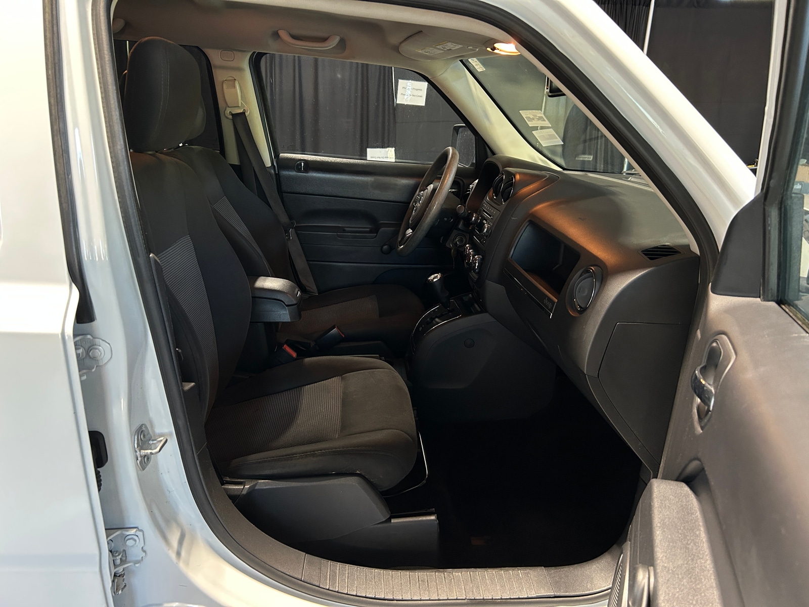 Thumbnail: 2016 Jeep Patriot - 2
