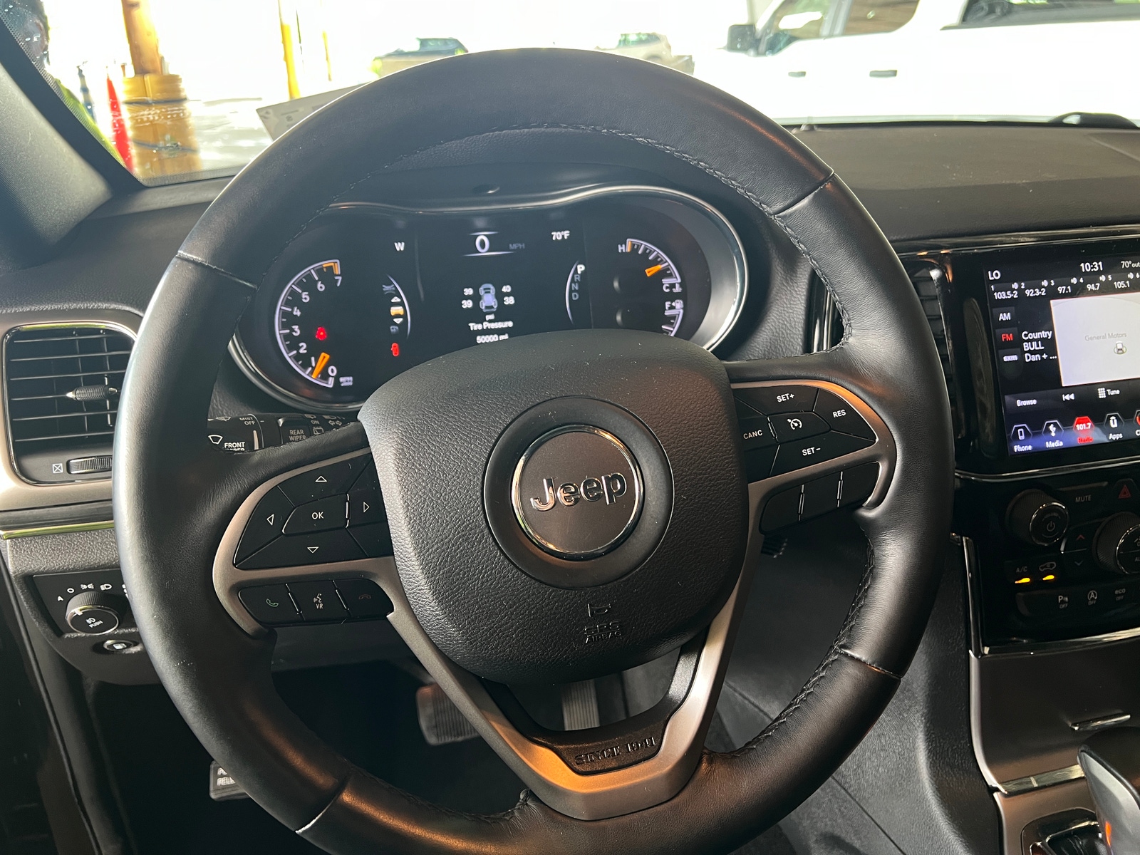 Thumbnail: 2019 Jeep Grand Cherokee - 4