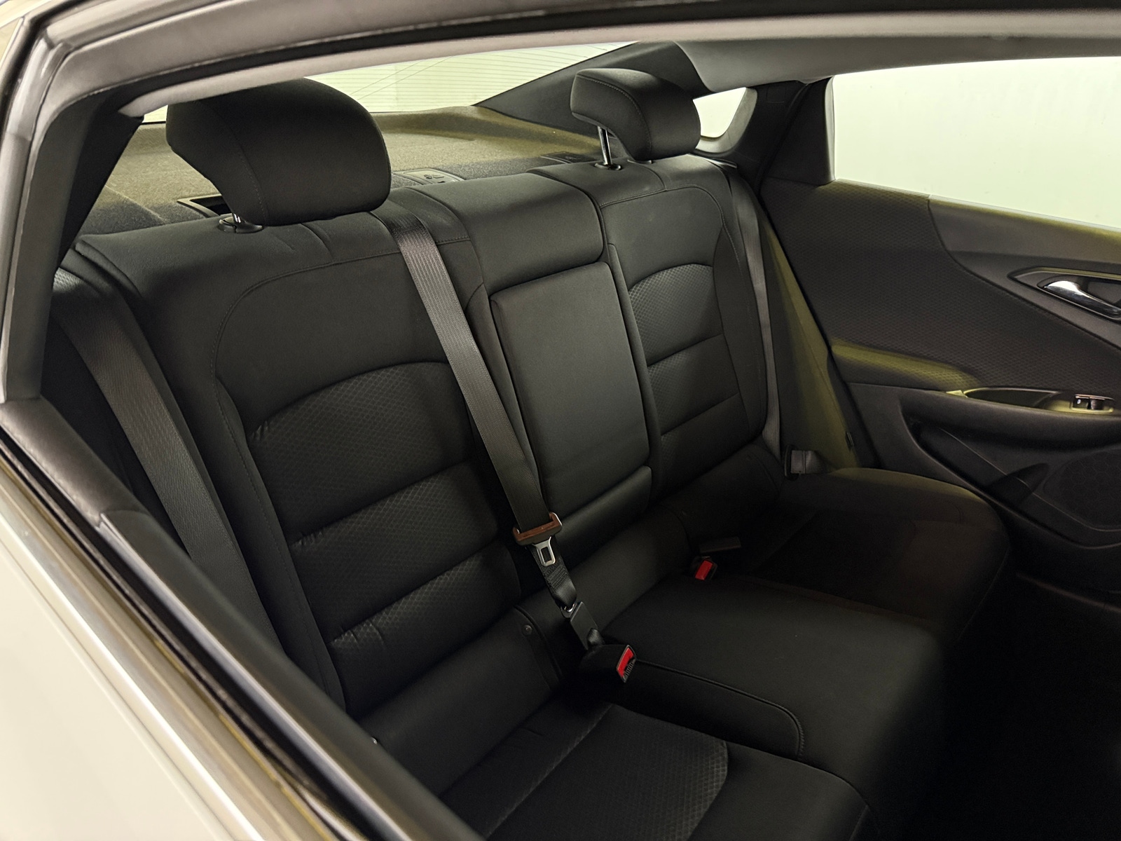 Thumbnail: 2021 Chevrolet Malibu - 6