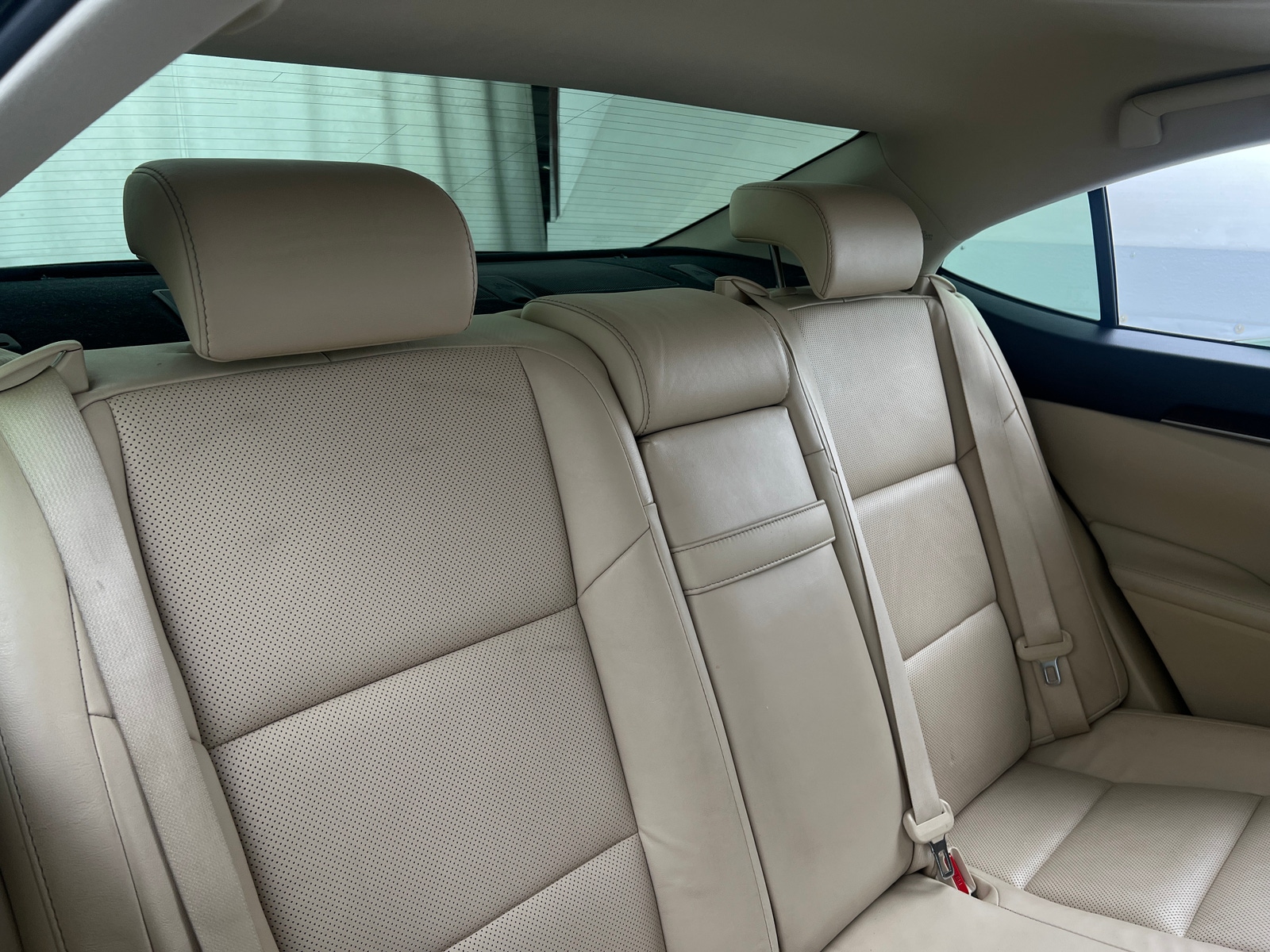 Thumbnail: 2015 Lexus ES - 5