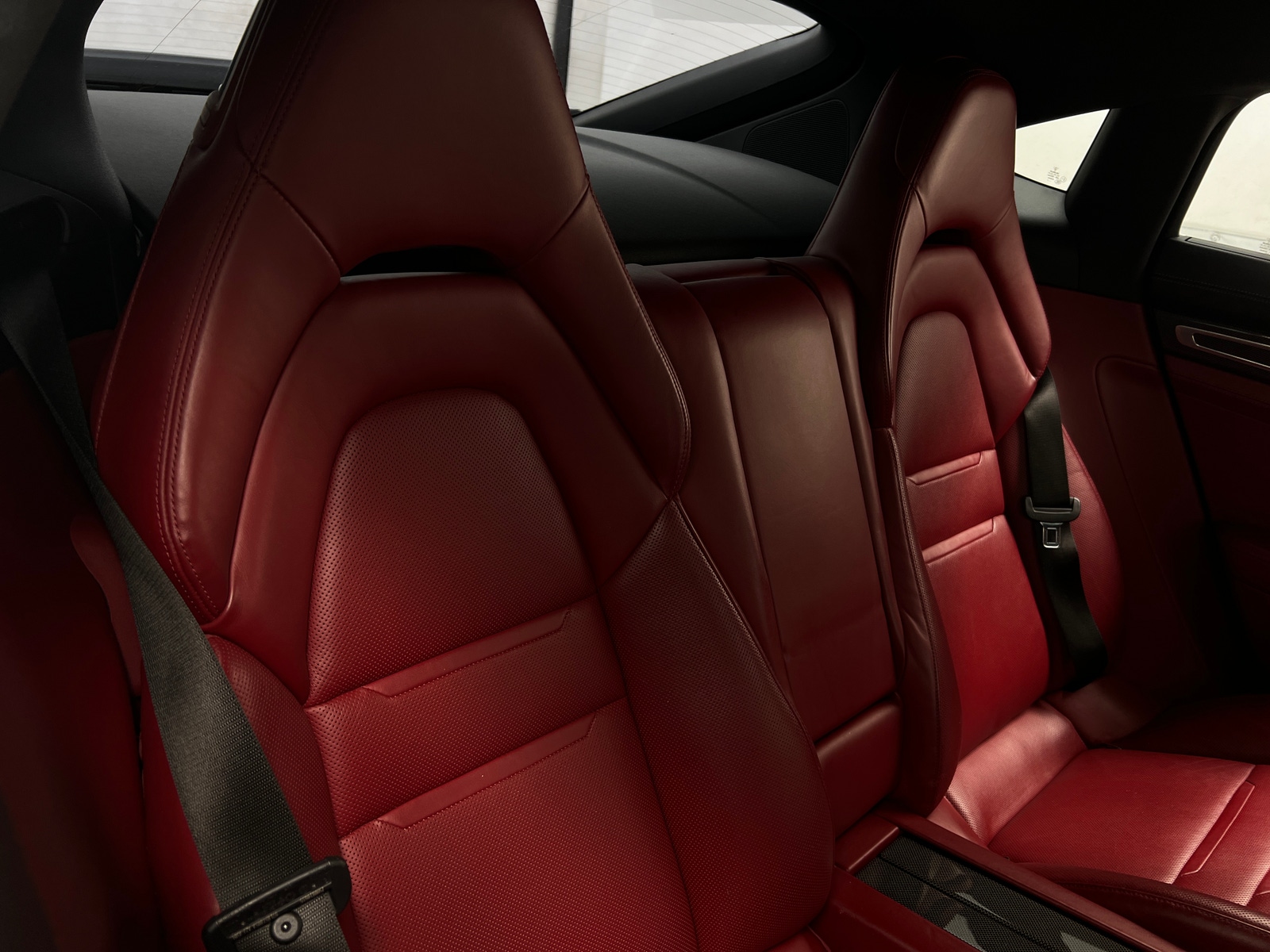 Thumbnail: 2017 Porsche Panamera - 5