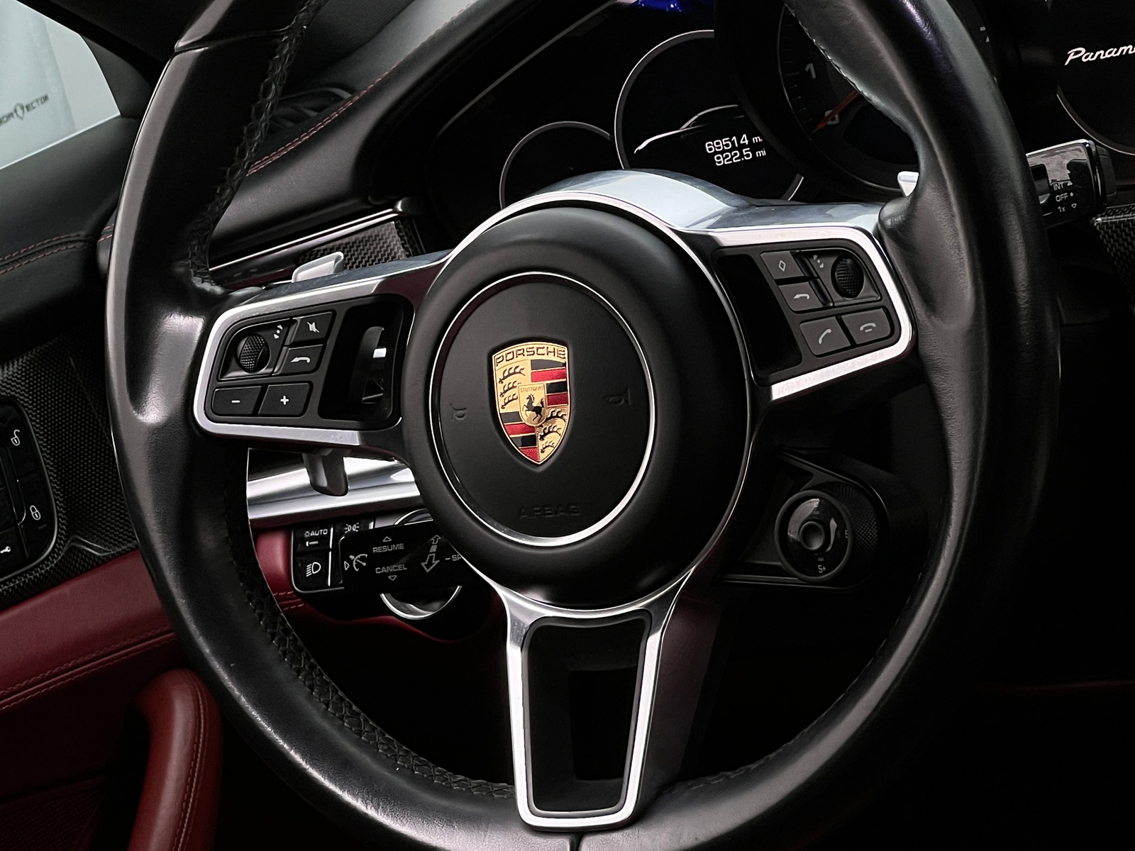 Thumbnail: 2017 Porsche Panamera - 4