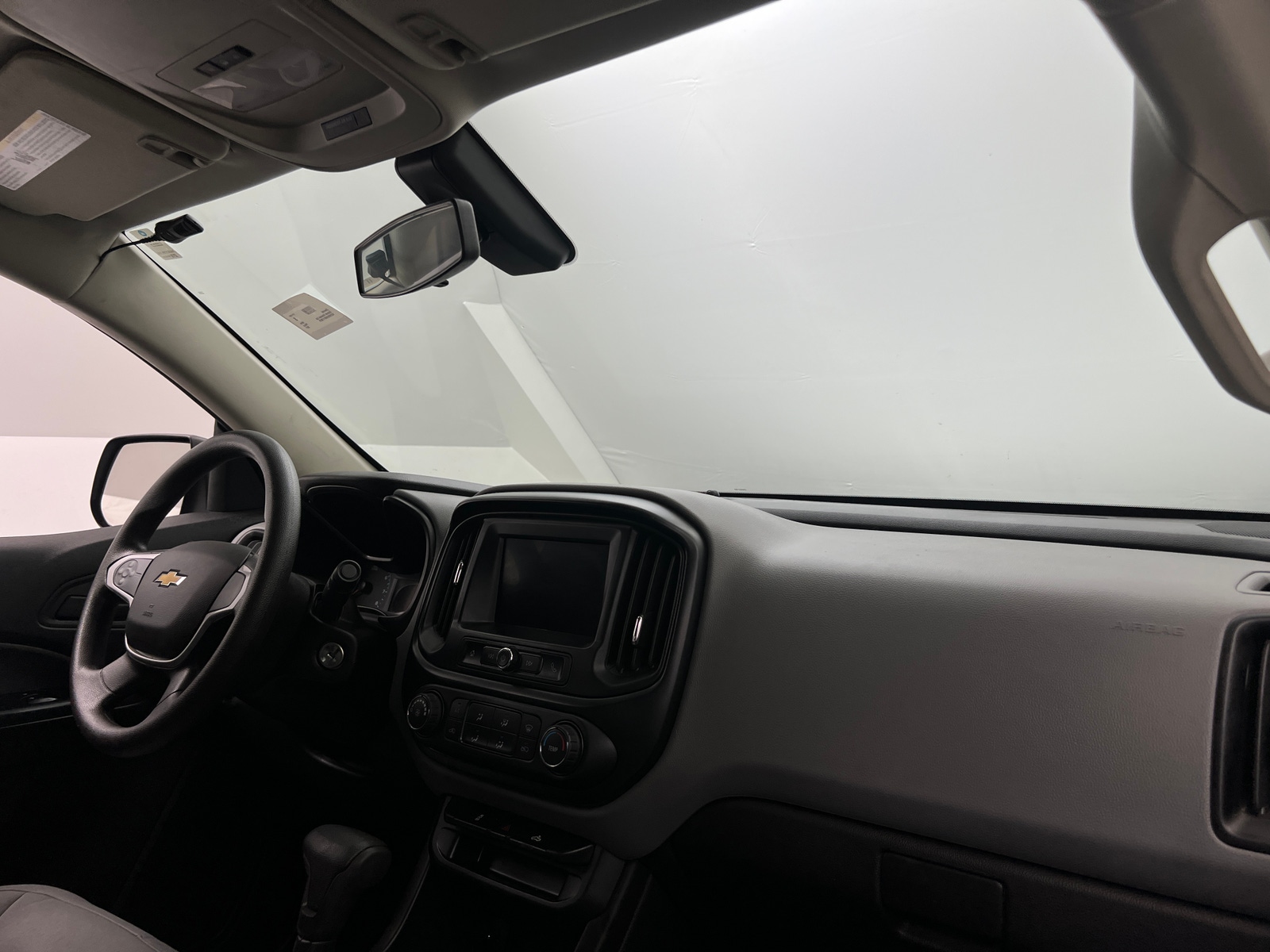 Thumbnail: 2021 Chevrolet Colorado - 3