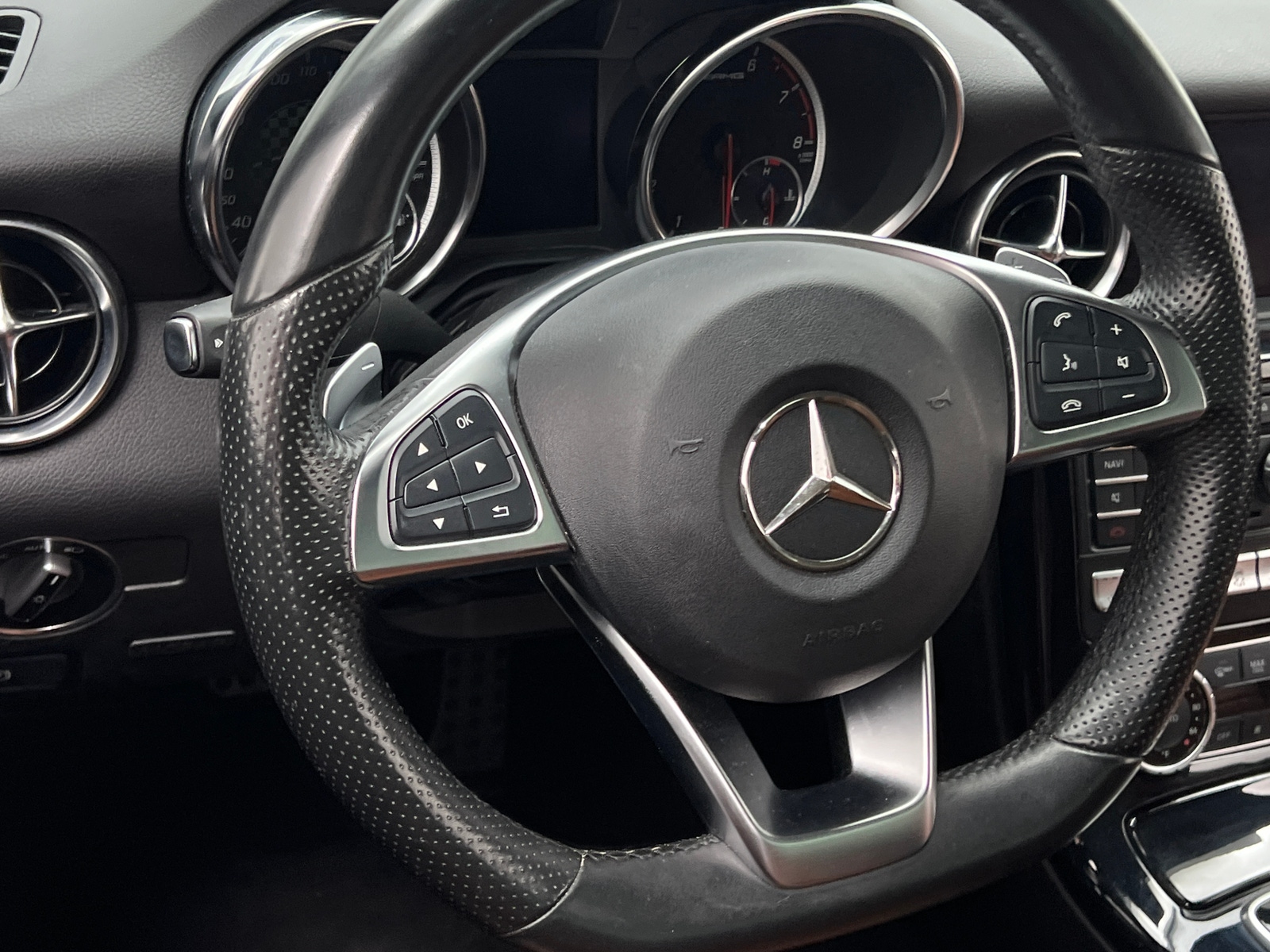 Thumbnail: 2017 Mercedes-Benz SLC - 3