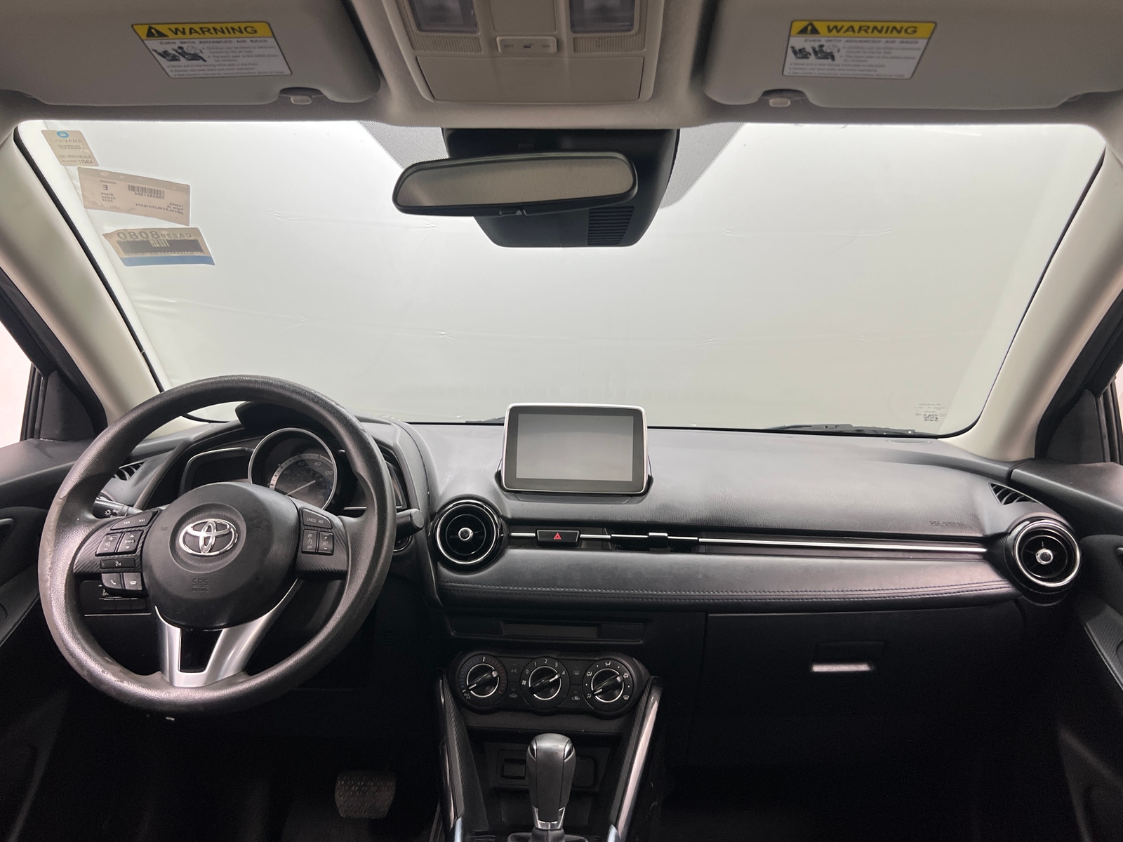 Thumbnail: 2018 Toyota Yaris iA - 3
