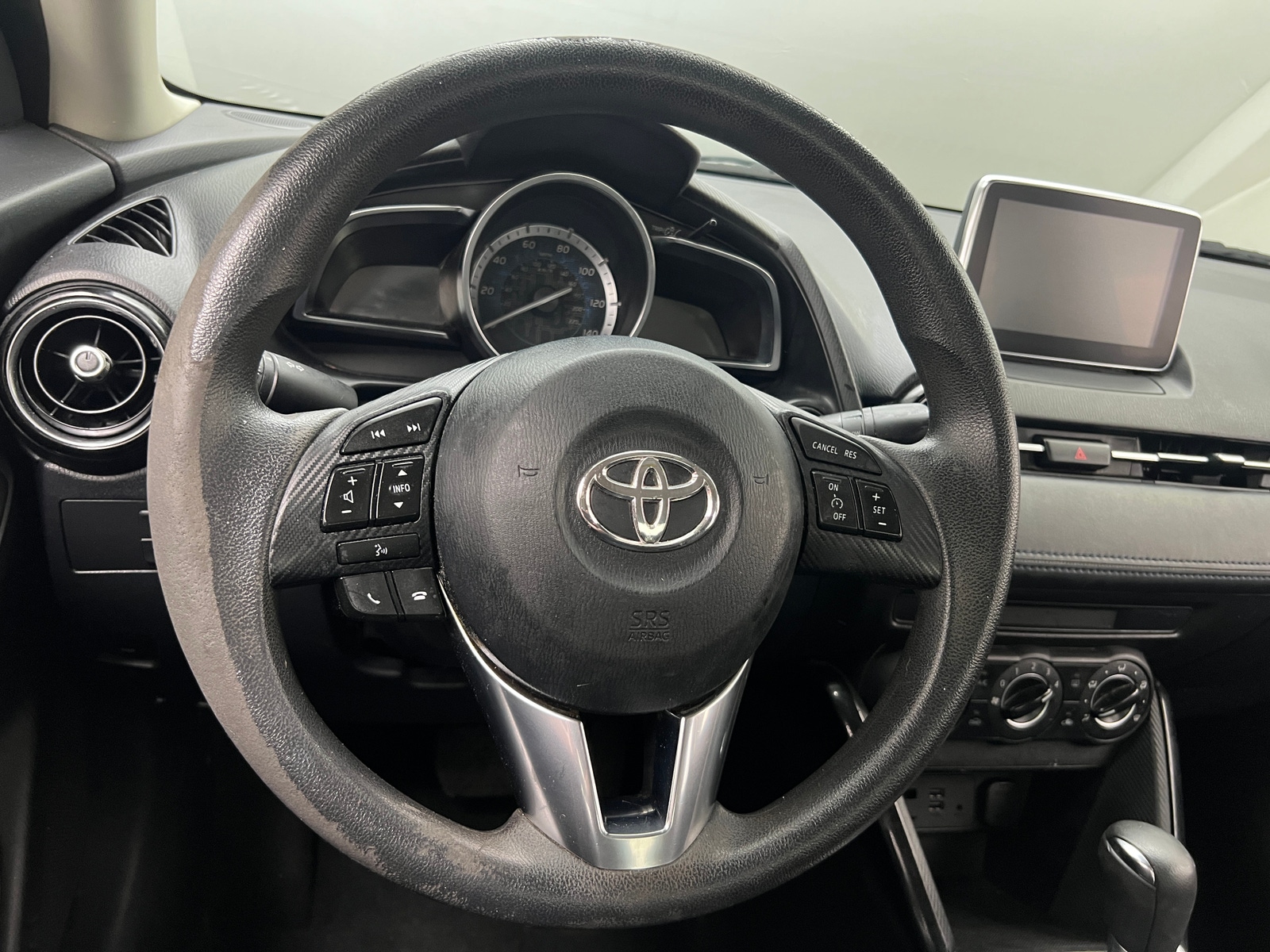Thumbnail: 2018 Toyota Yaris iA - 5