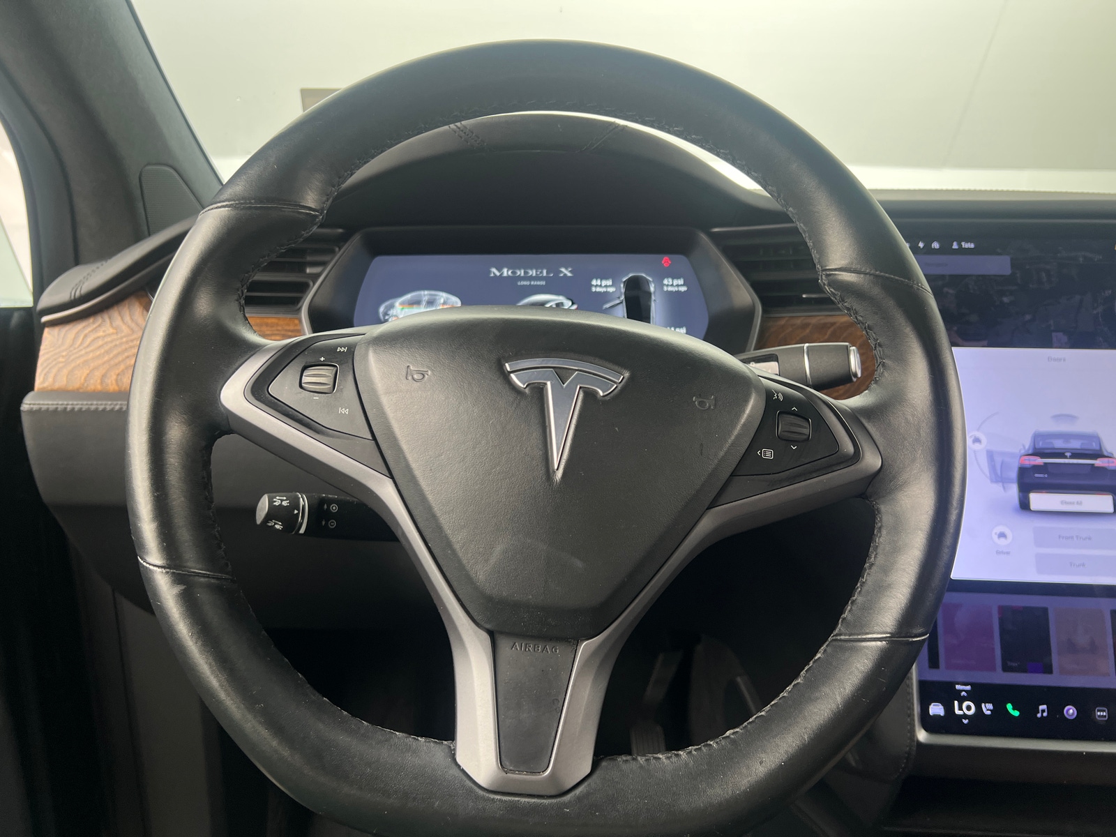 Thumbnail: 2019 Tesla Model X - 4