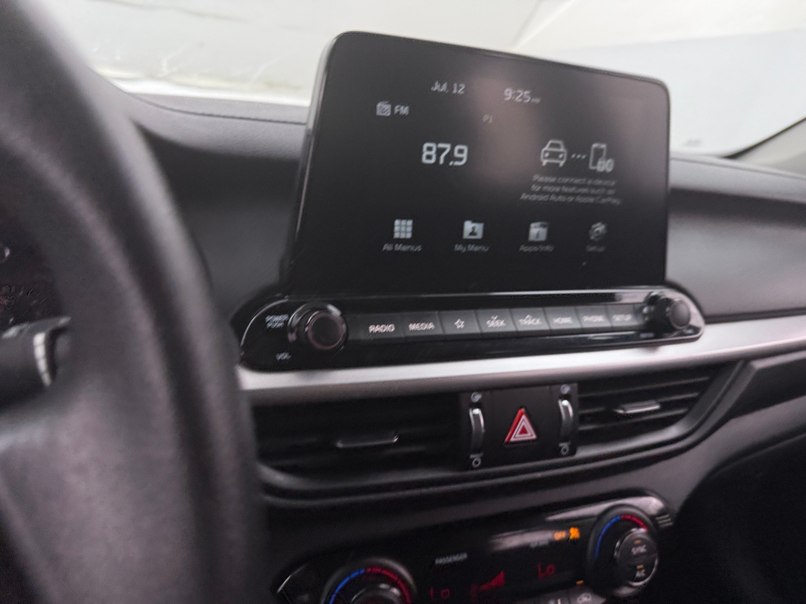 Thumbnail: 2019 Kia Forte - 4