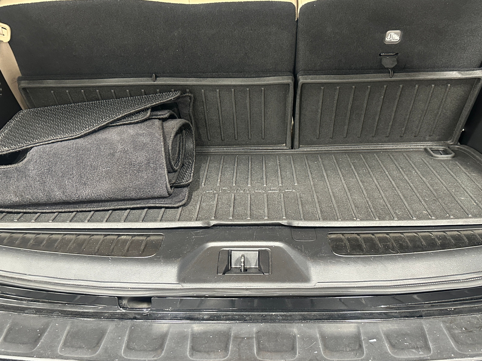 Thumbnail: 2019 Nissan Armada - 6