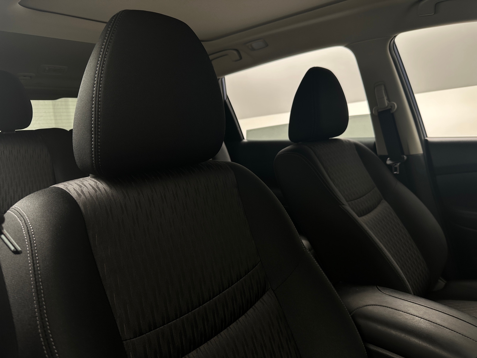 Thumbnail: 2018 Nissan Rogue - 2