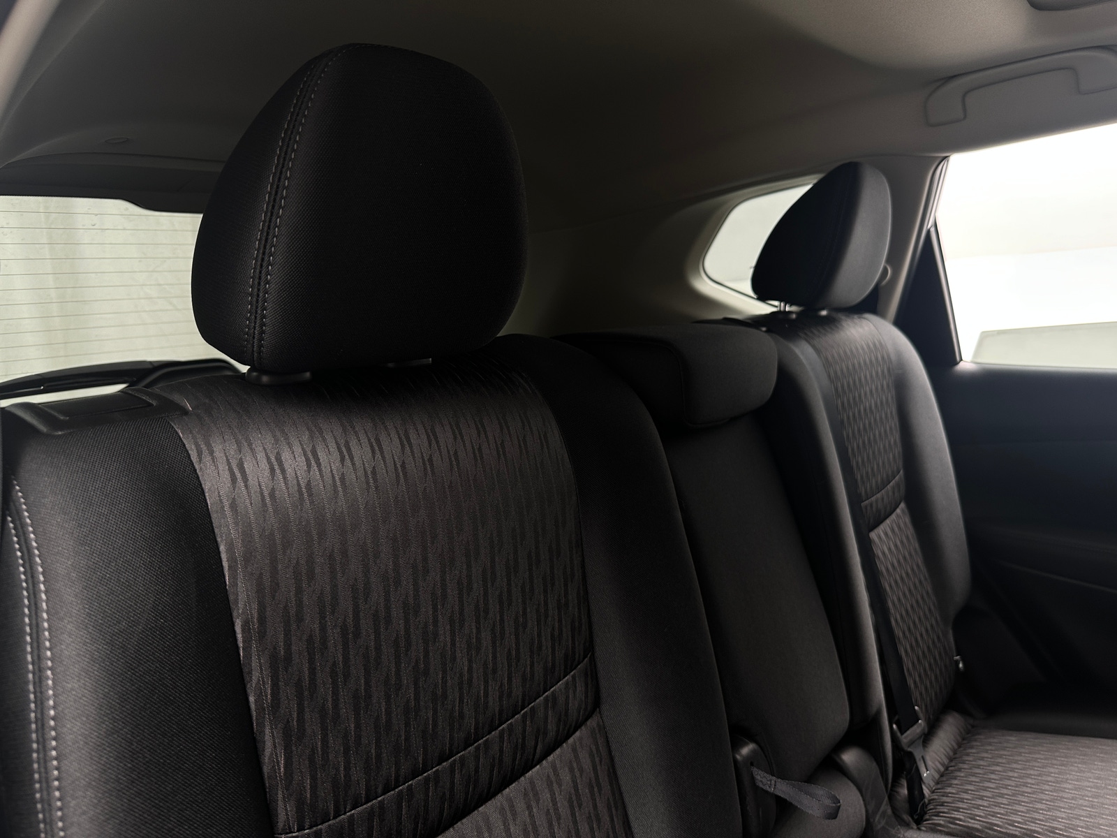 Thumbnail: 2018 Nissan Rogue - 6