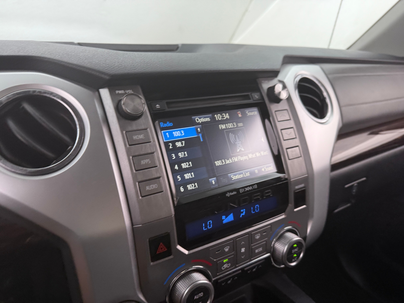 Thumbnail: 2016 Toyota Tundra - 3