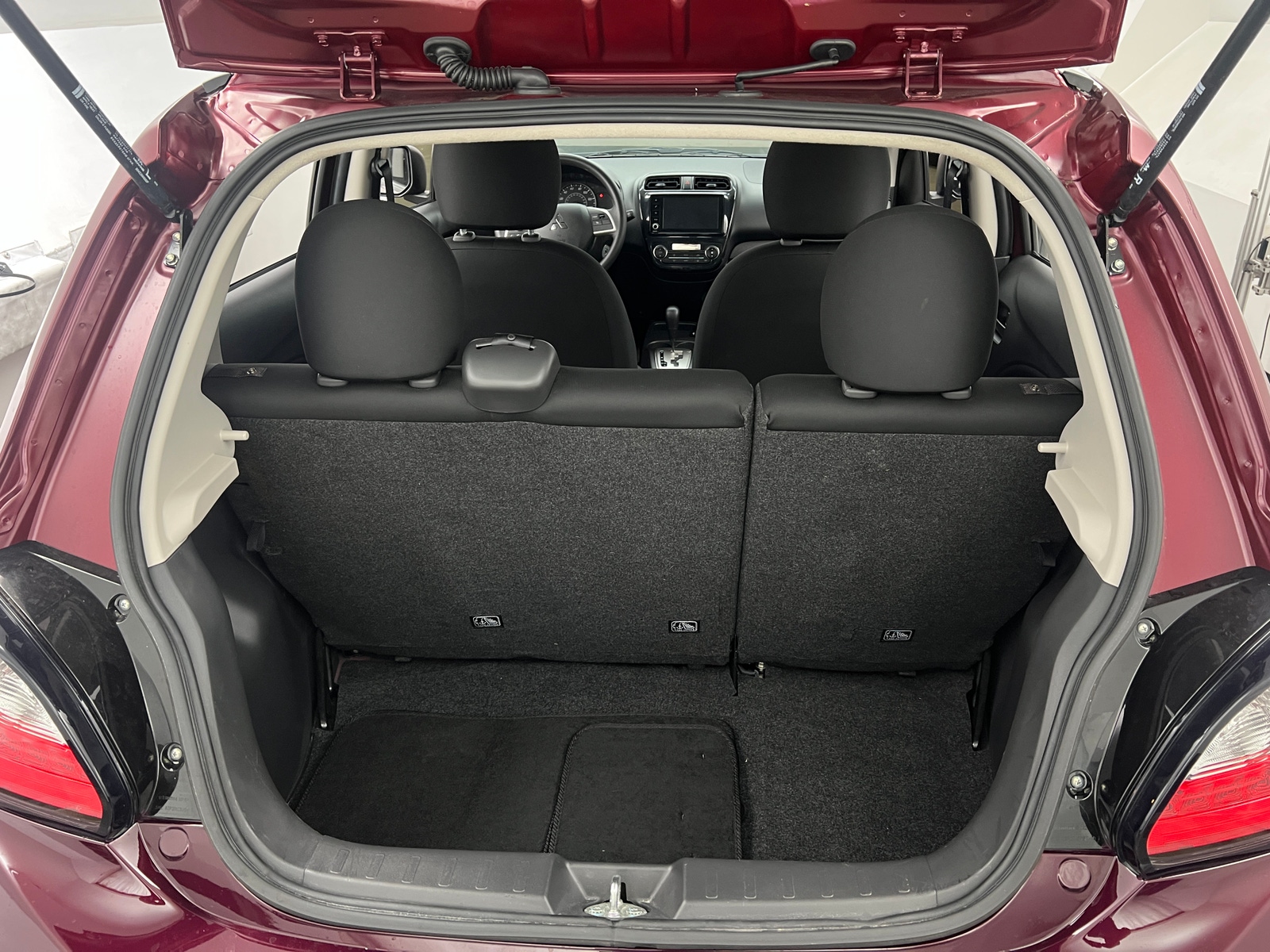 Thumbnail: 2024 Mitsubishi Mirage - 7