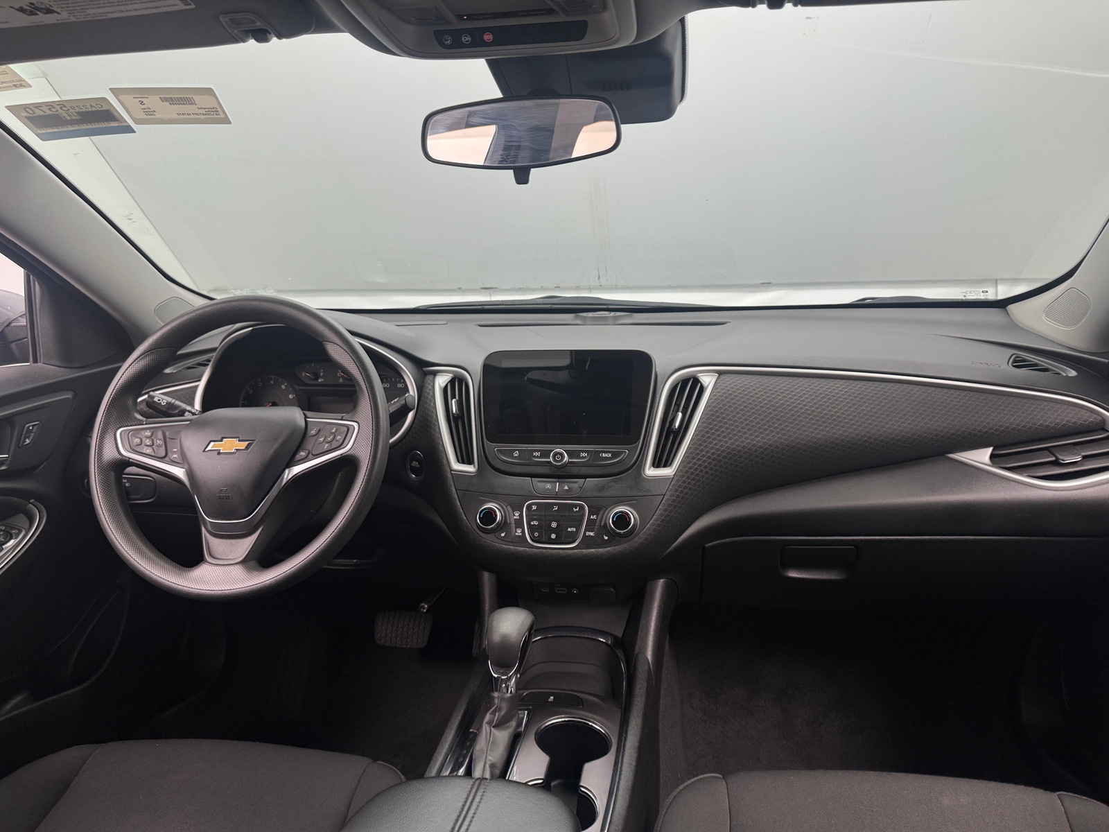 Thumbnail: 2023 Chevrolet Malibu - 3