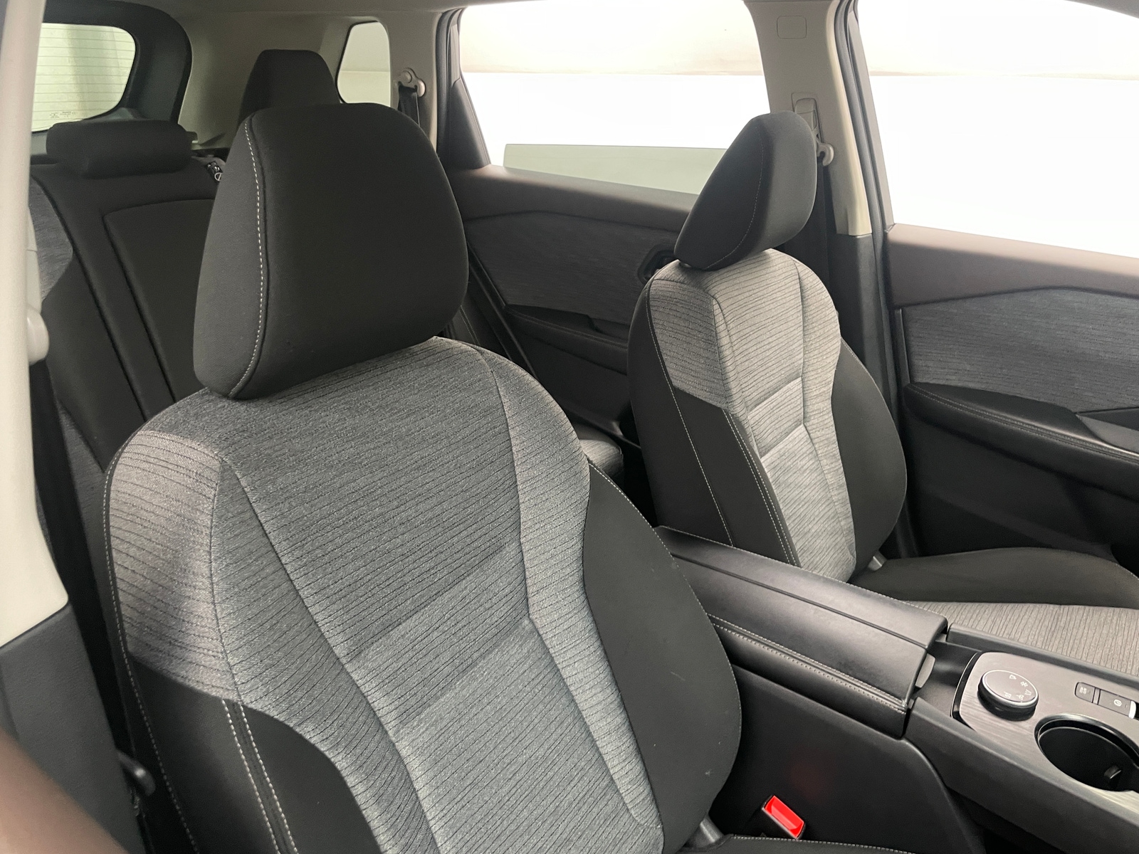 Thumbnail: 2023 Nissan Rogue - 2
