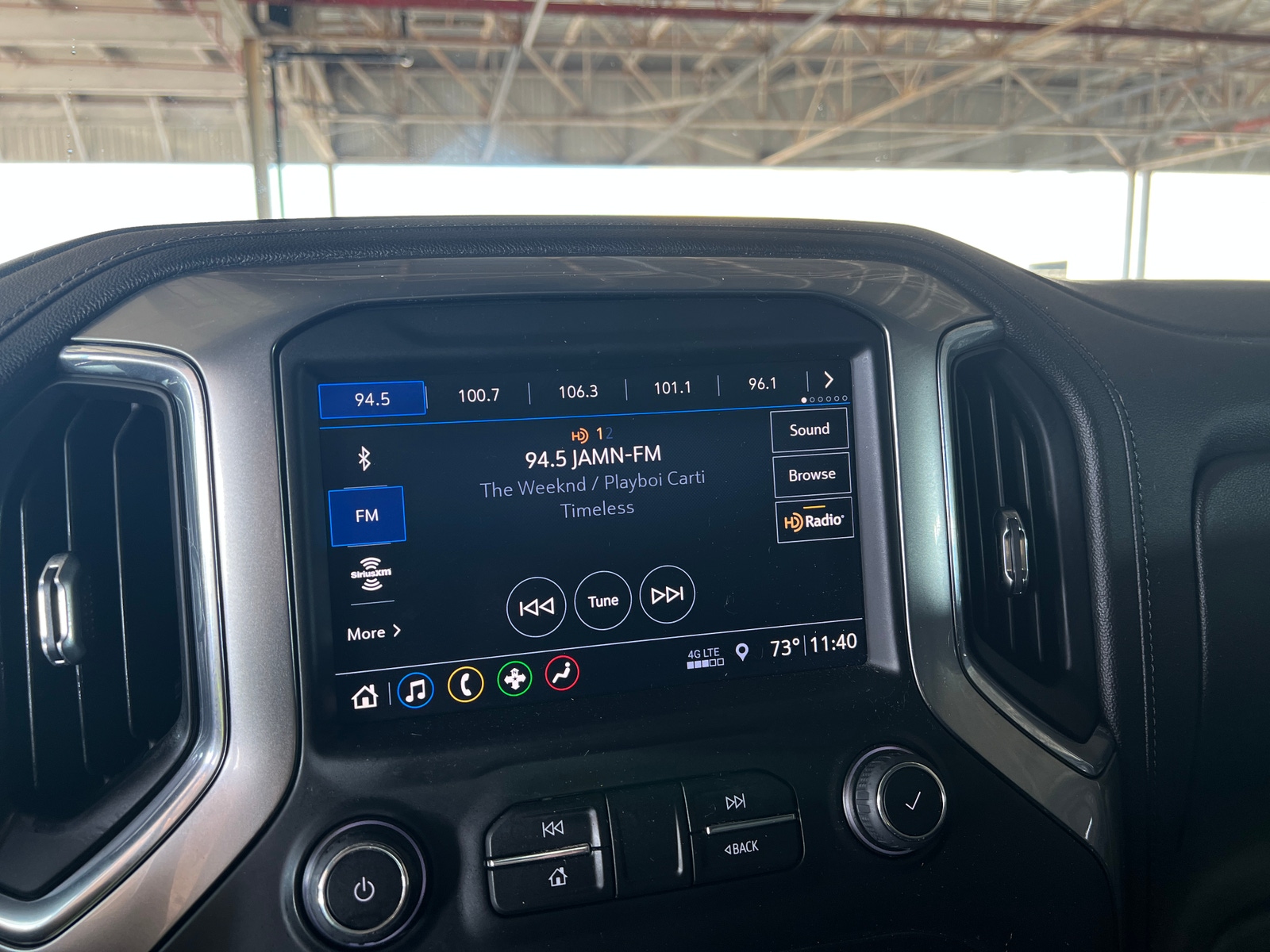 Thumbnail: 2019 Chevrolet Silverado 1500 - 4