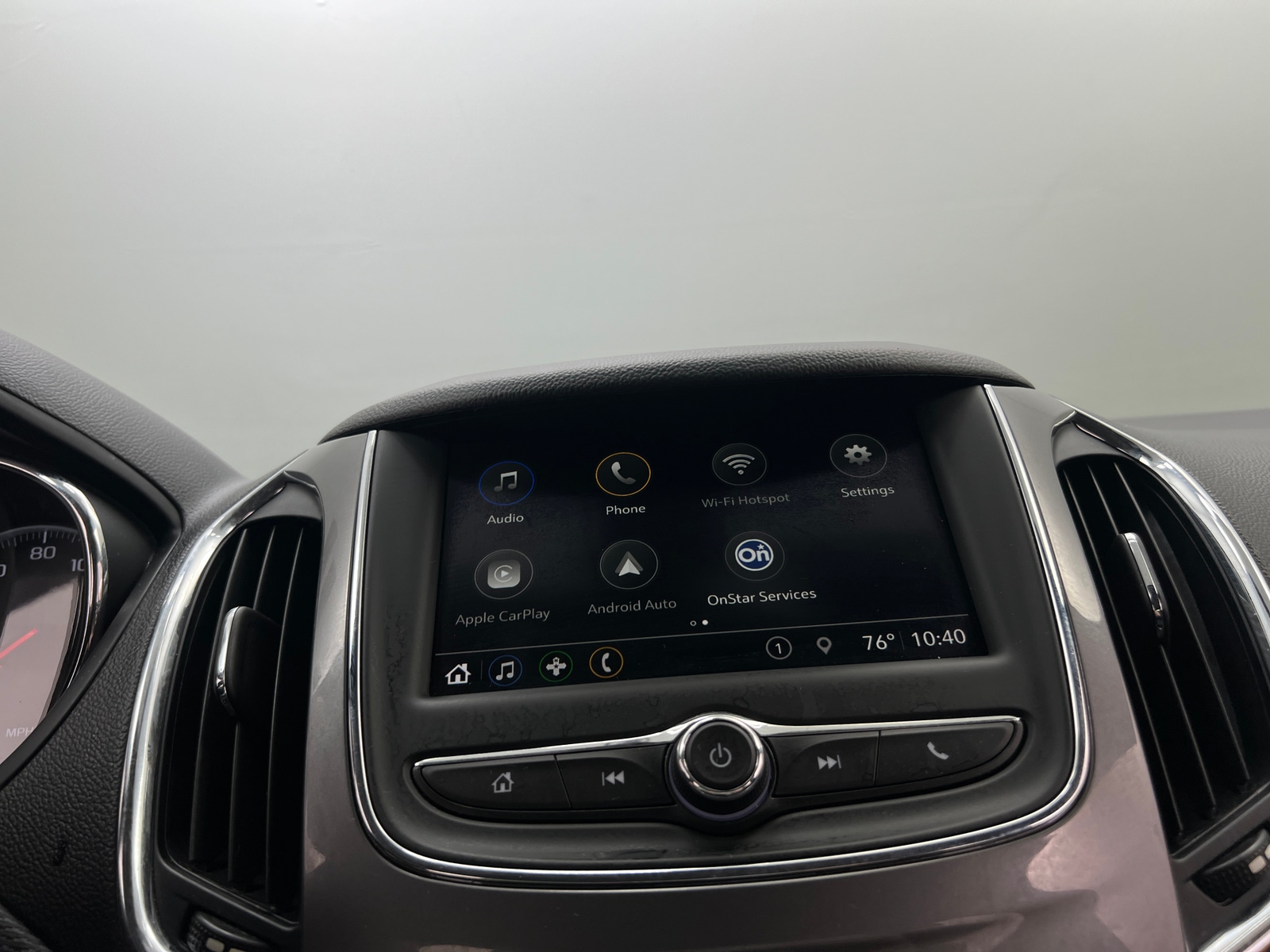 Thumbnail: 2019 Chevrolet Cruze - 4