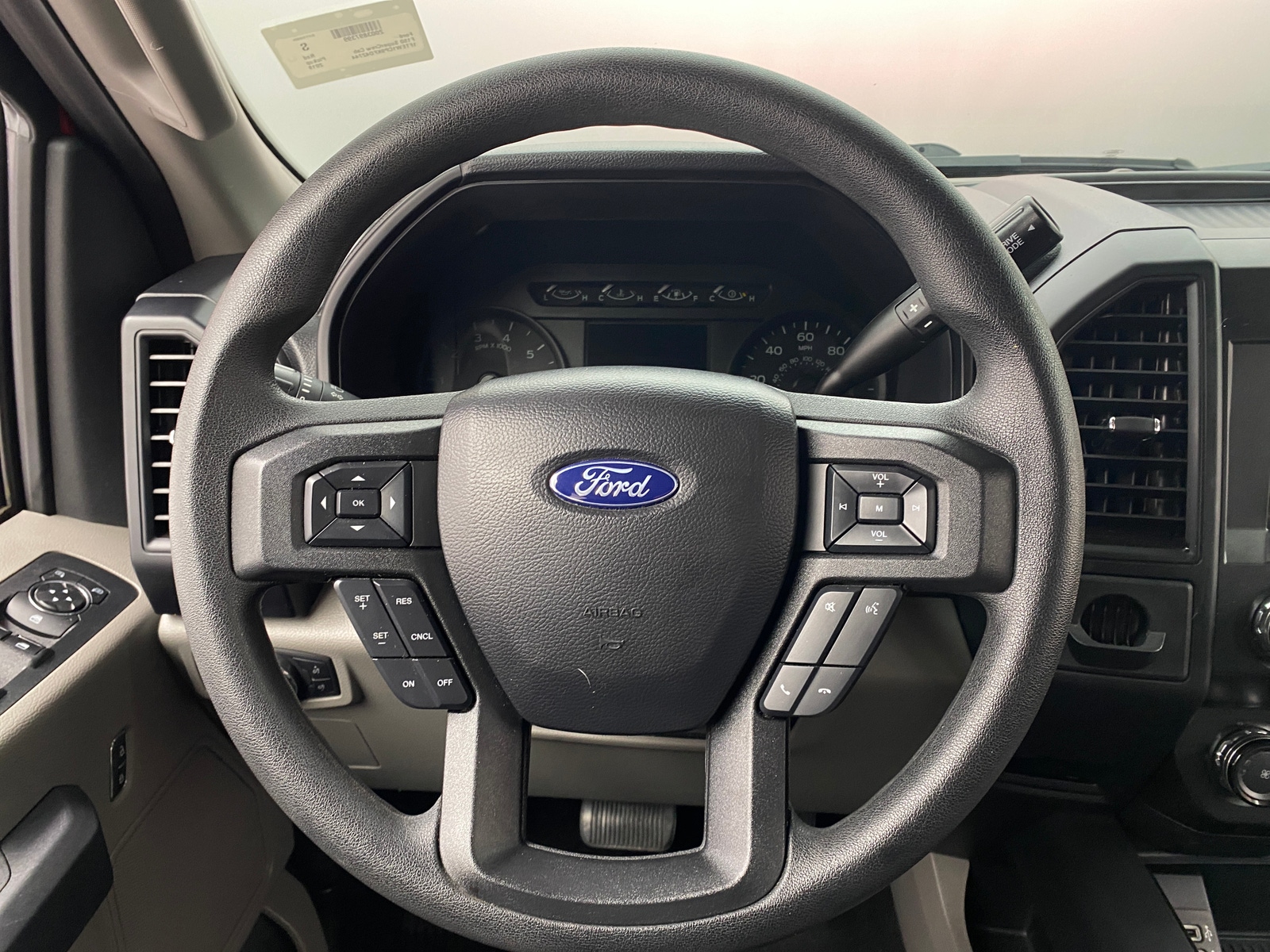Thumbnail: 2019 Ford Econoline - 5