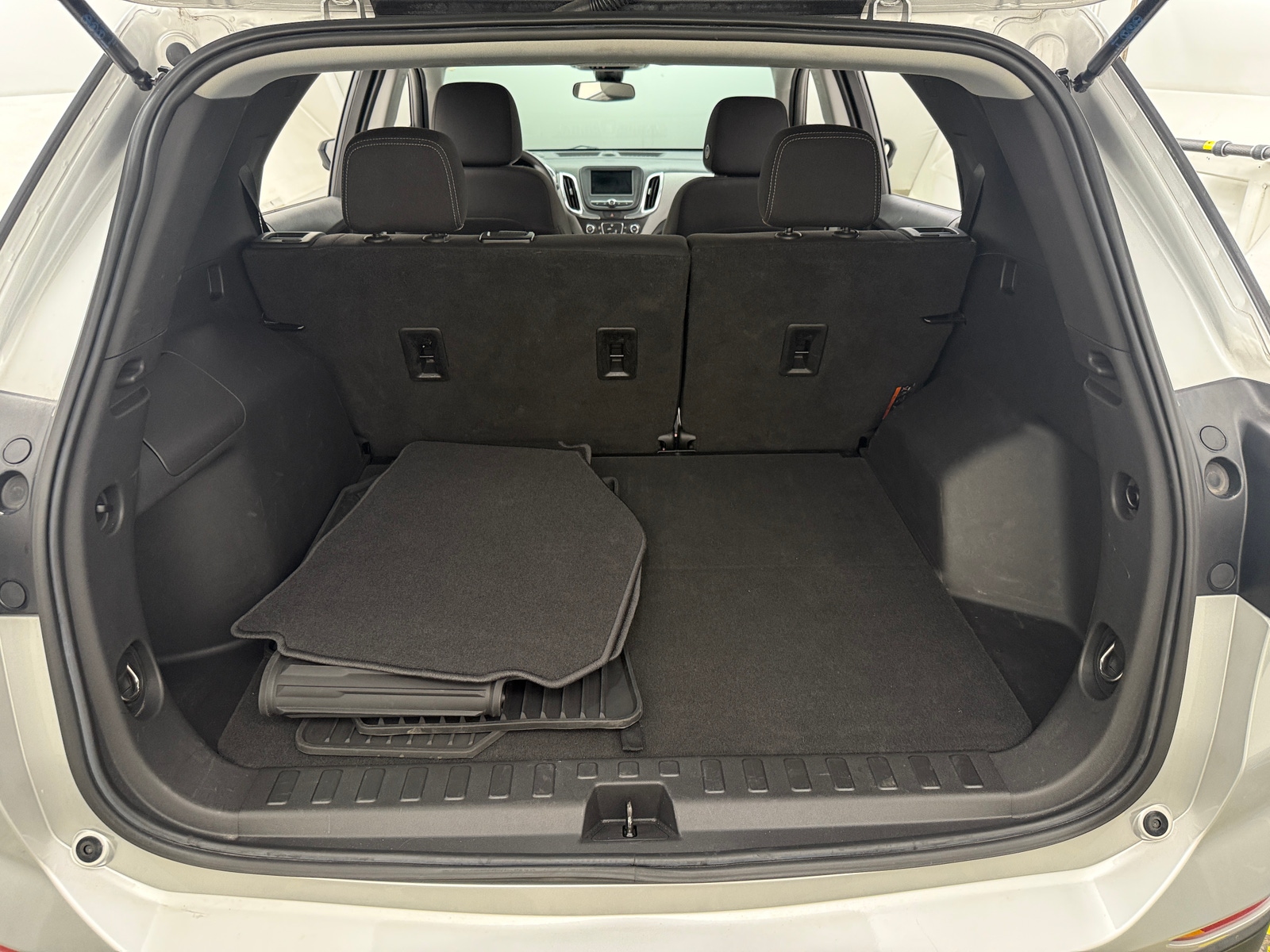 Thumbnail: 2021 Chevrolet Equinox - 7